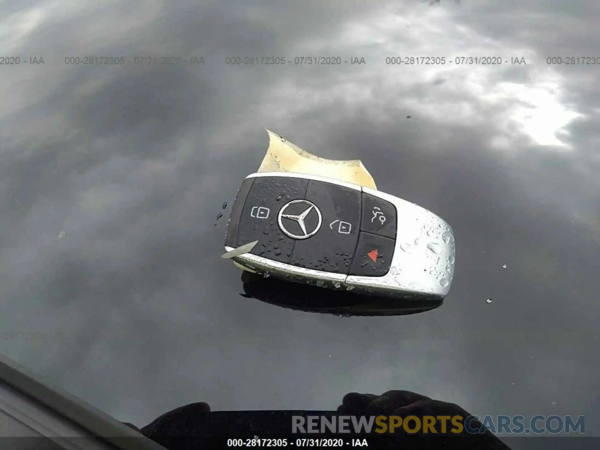 11 Photograph of a damaged car WDDWJ8EB9KF817439 MERCEDES-BENZ C-CLASS 2019