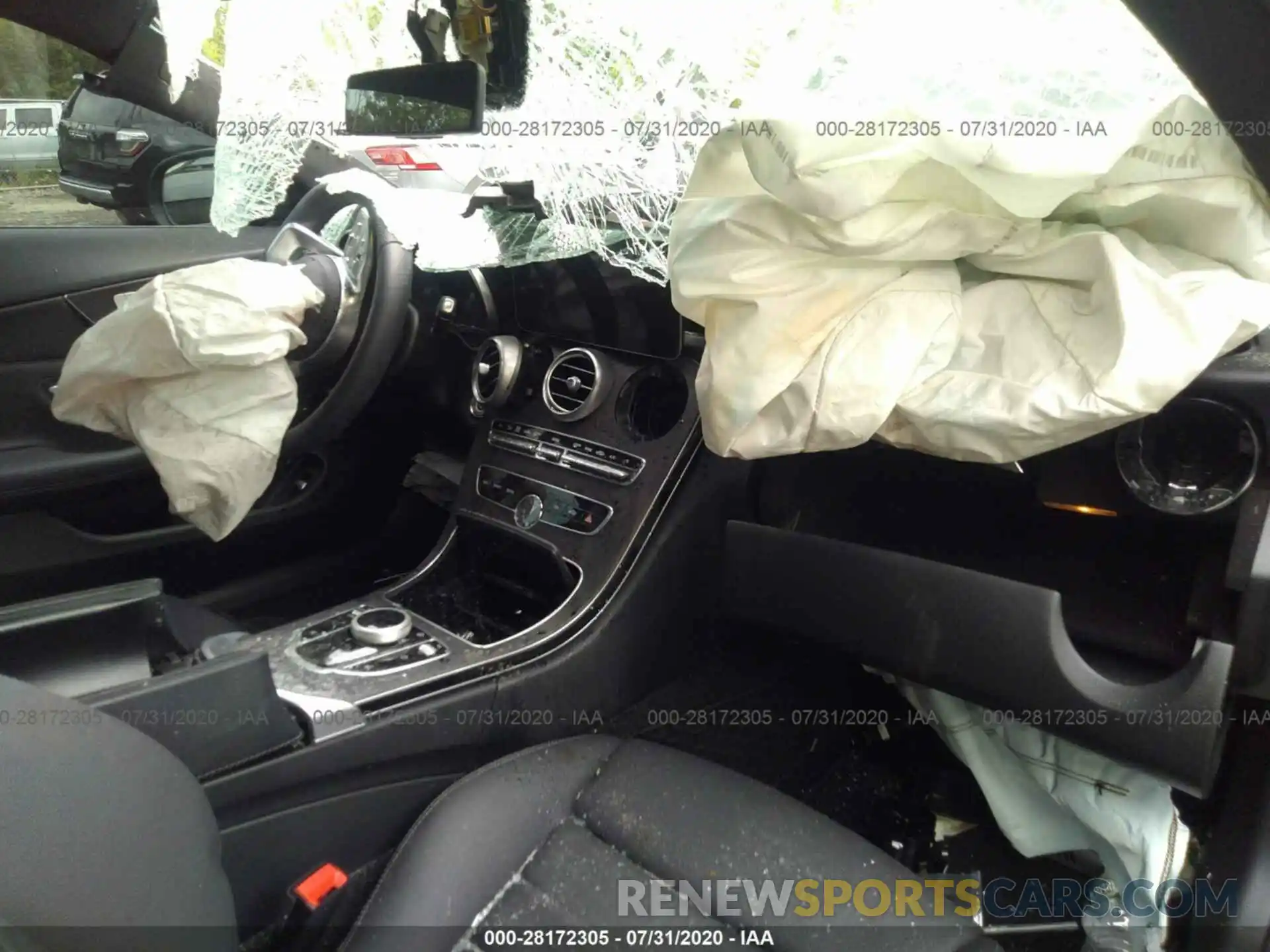 5 Photograph of a damaged car WDDWJ8EB9KF817439 MERCEDES-BENZ C-CLASS 2019