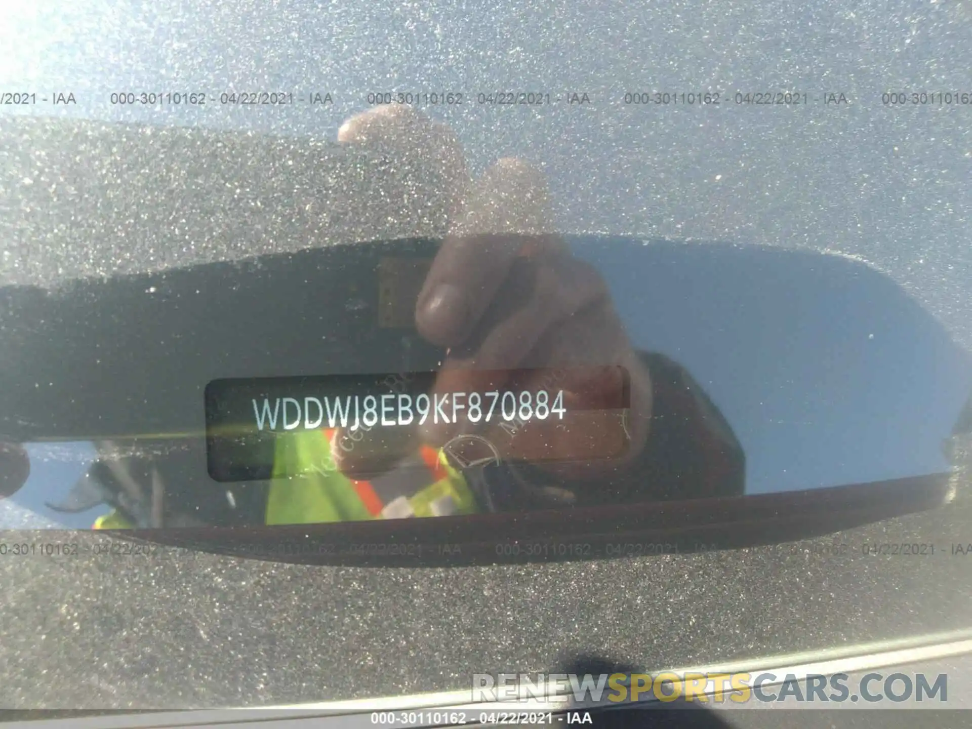 9 Photograph of a damaged car WDDWJ8EB9KF870884 MERCEDES-BENZ C-CLASS 2019