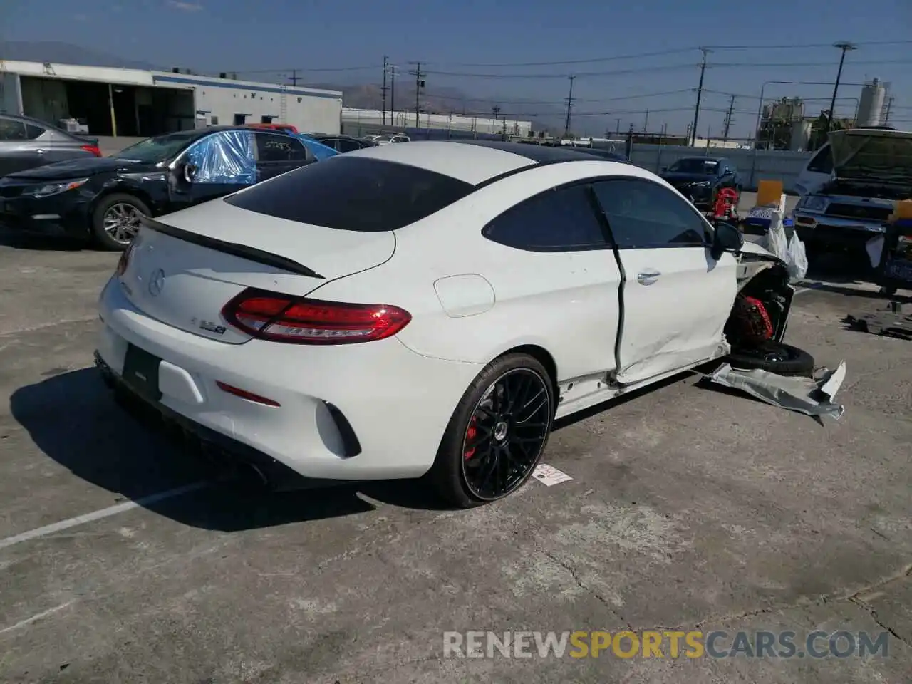 4 Photograph of a damaged car WDDWJ8HB7KF842478 MERCEDES-BENZ C-CLASS 2019