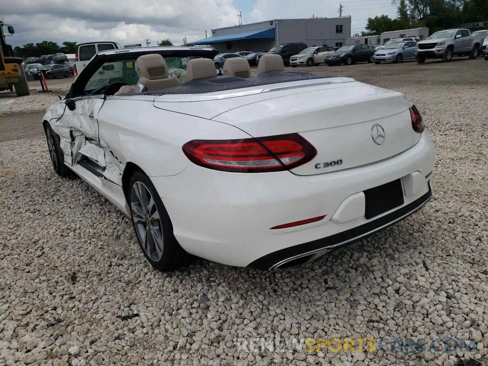 3 Photograph of a damaged car WDDWK8DB1KF823833 MERCEDES-BENZ C-CLASS 2019