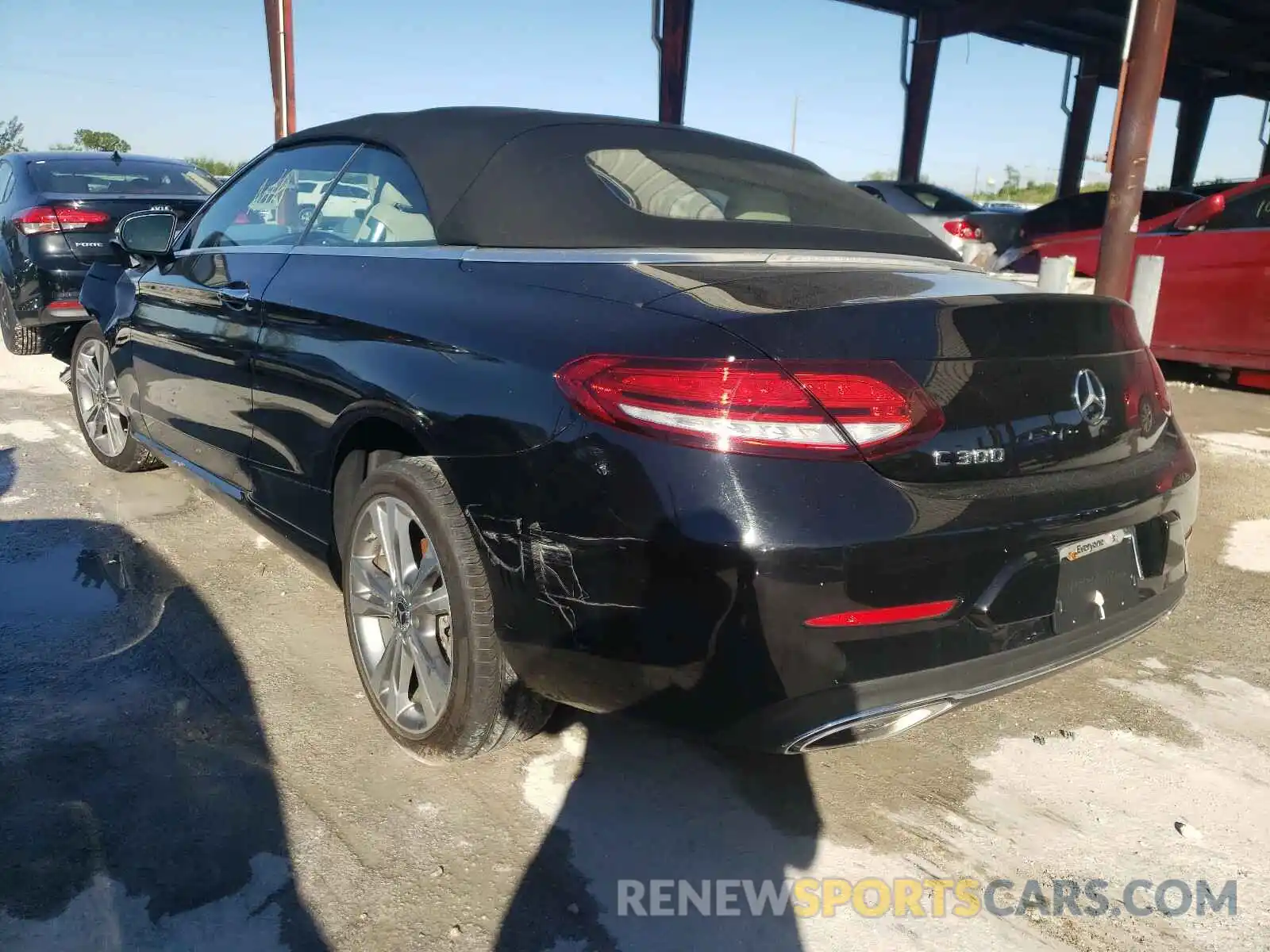 3 Photograph of a damaged car WDDWK8DB2KF822996 MERCEDES-BENZ C CLASS 2019