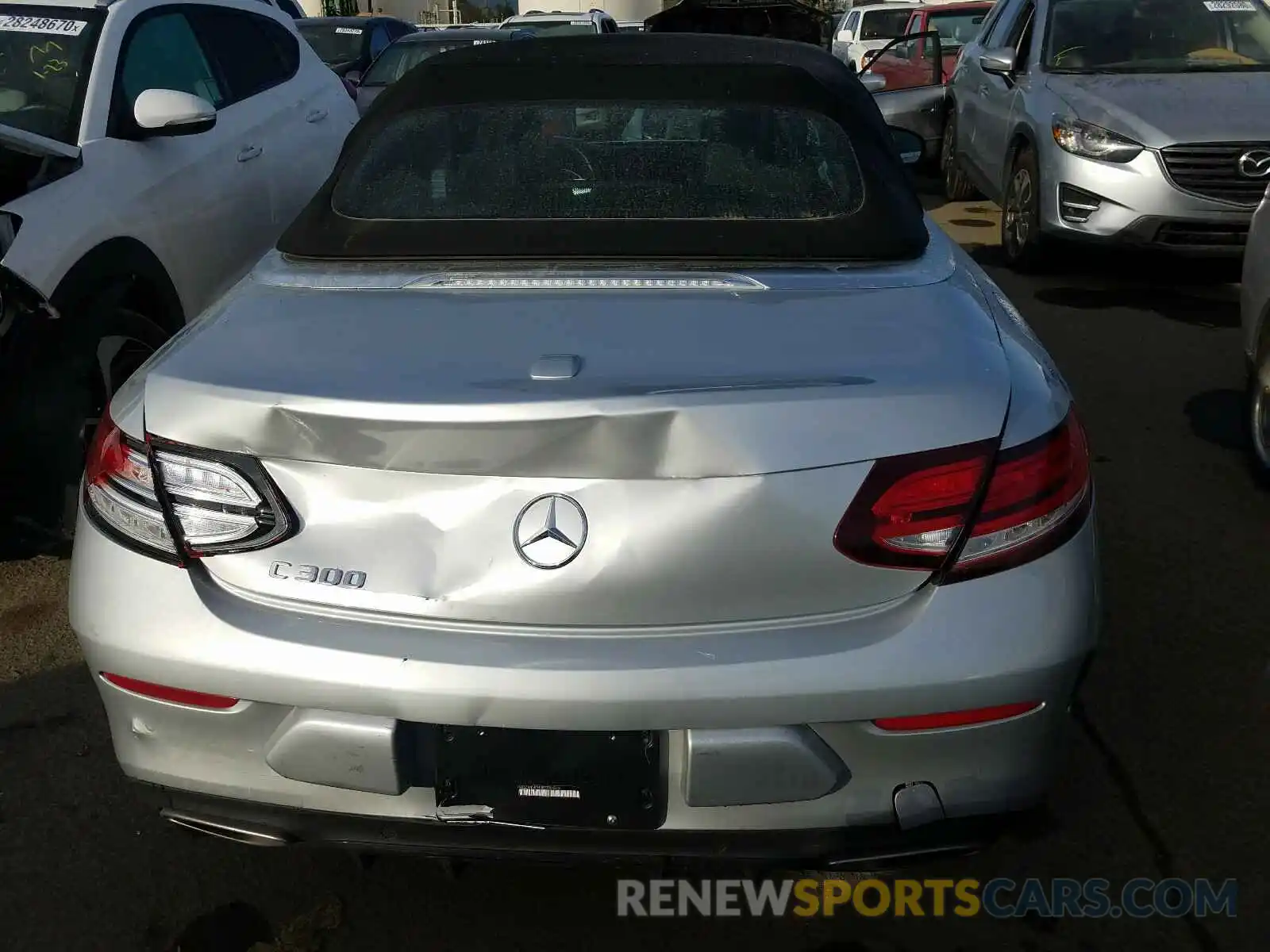 9 Photograph of a damaged car WDDWK8DB3KF781813 MERCEDES-BENZ C CLASS 2019