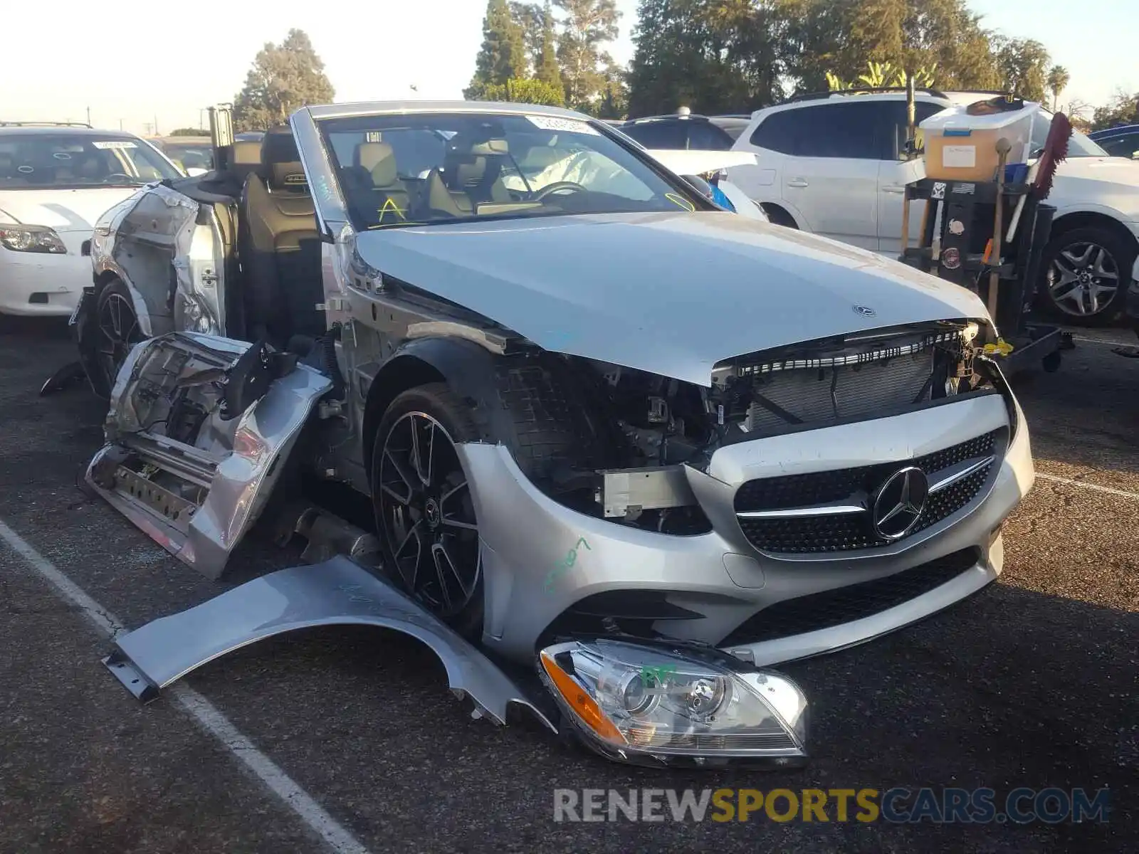 1 Photograph of a damaged car WDDWK8DB3KF809500 MERCEDES-BENZ C CLASS 2019