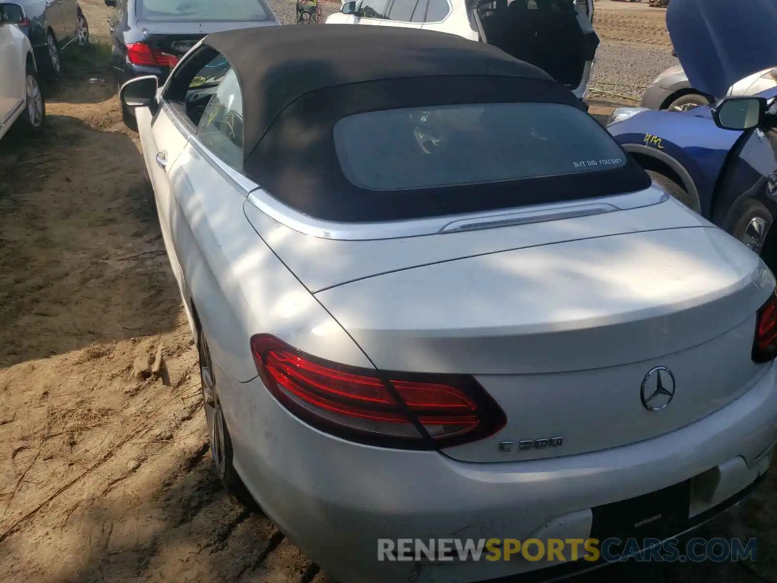 3 Photograph of a damaged car WDDWK8DB4KF832980 MERCEDES-BENZ C-CLASS 2019