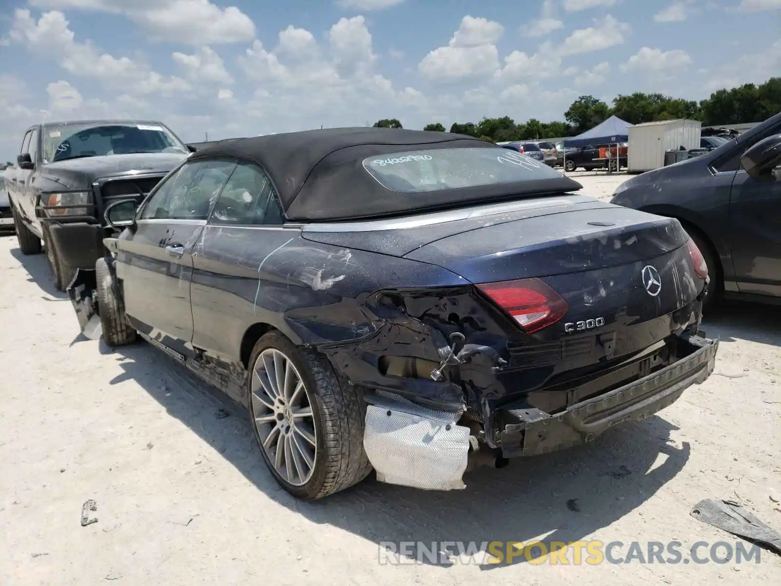 3 Photograph of a damaged car WDDWK8DB7KF793401 MERCEDES-BENZ C-CLASS 2019