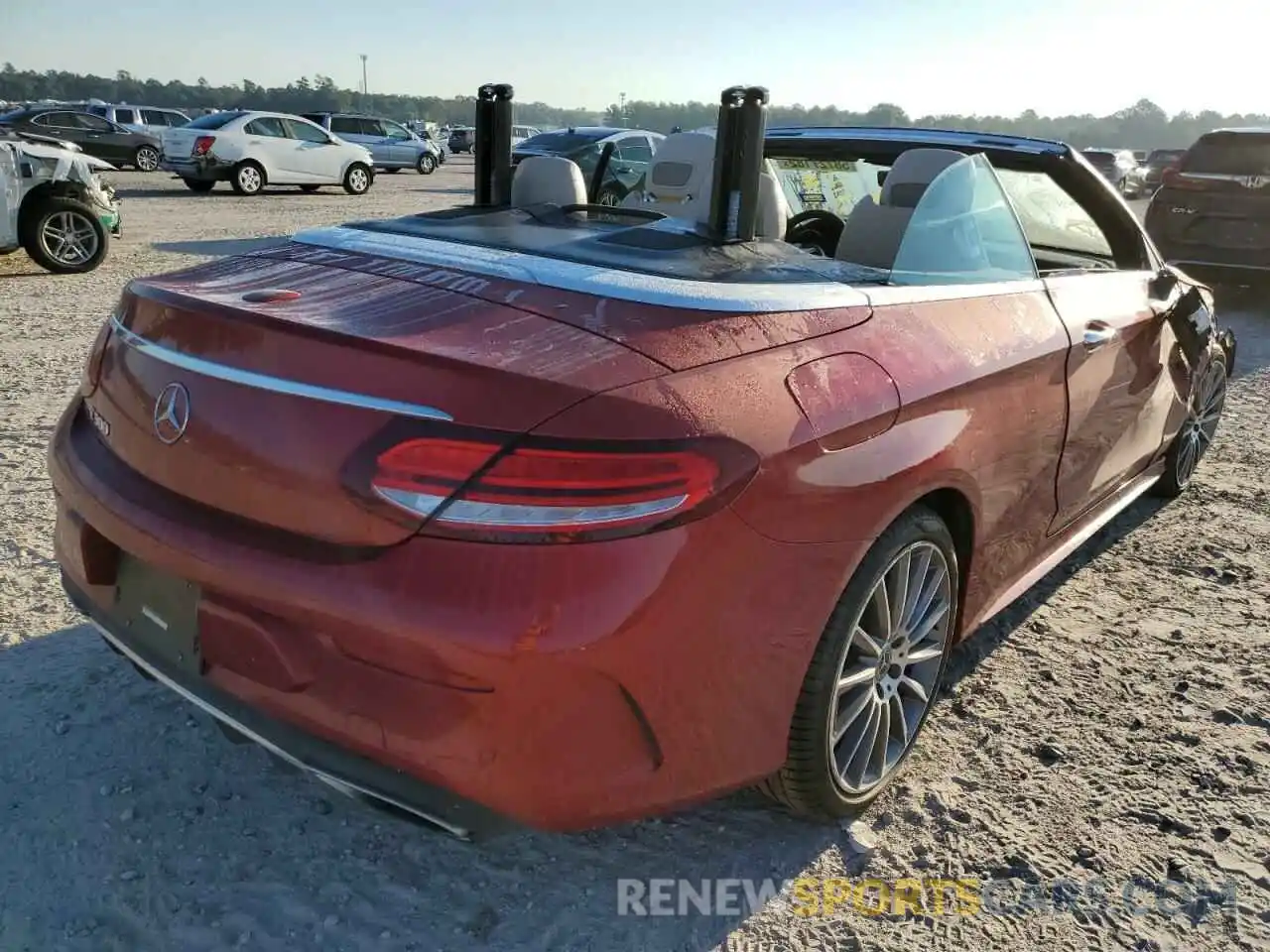 4 Photograph of a damaged car WDDWK8DB7KF836988 MERCEDES-BENZ C-CLASS 2019