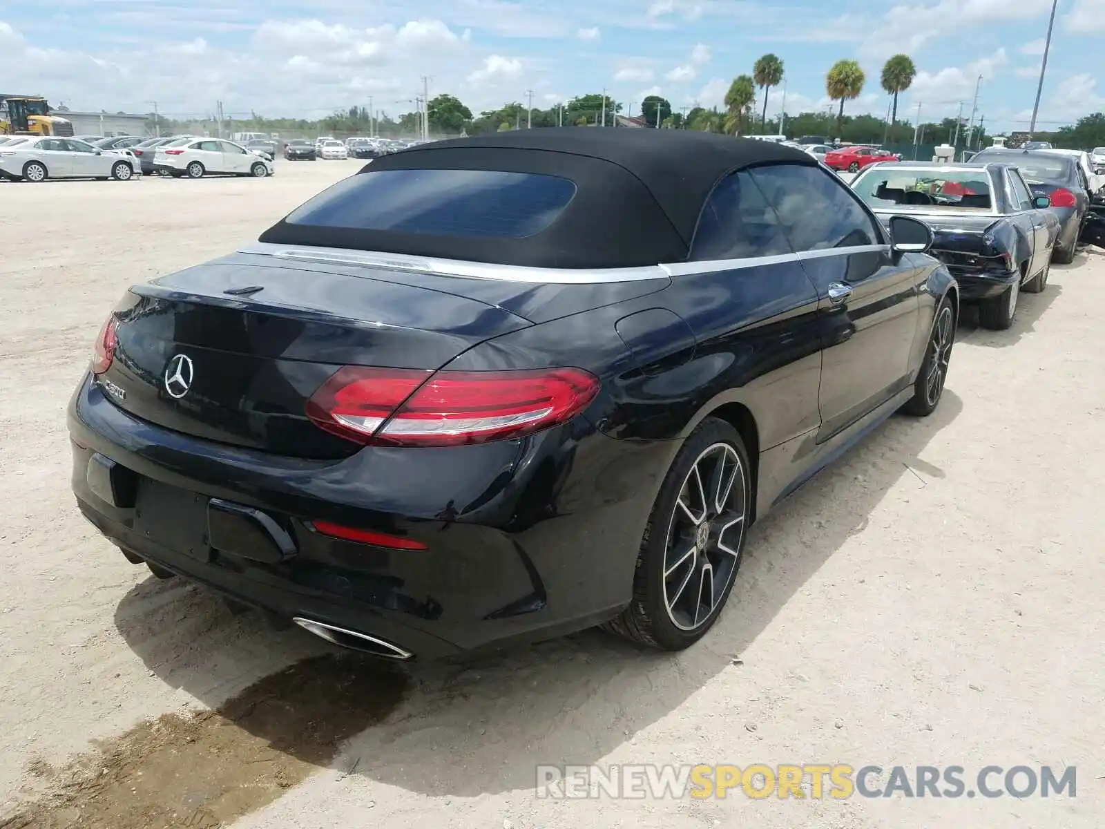 4 Photograph of a damaged car WDDWK8DB7KF879551 MERCEDES-BENZ C CLASS 2019