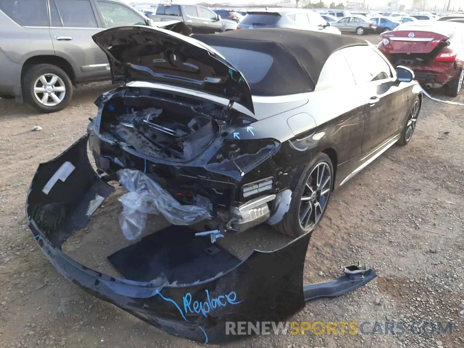 4 Photograph of a damaged car WDDWK8DB9KF872102 MERCEDES-BENZ C-CLASS 2019