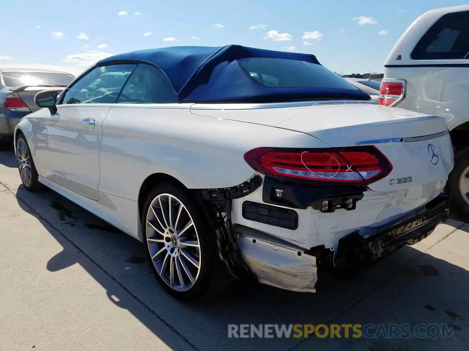 3 Photograph of a damaged car WDDWK8DBXKF783896 MERCEDES-BENZ C CLASS 2019