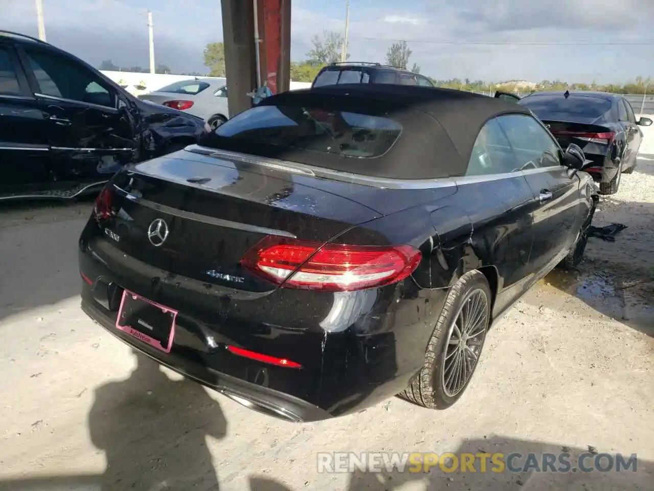 4 Photograph of a damaged car WDDWK8EB5KF834431 MERCEDES-BENZ C-CLASS 2019