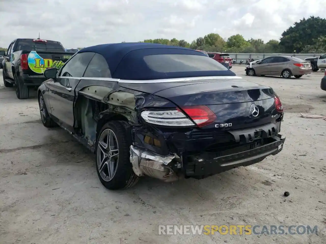 3 Photograph of a damaged car WDDWK8EB5KF851164 MERCEDES-BENZ C-CLASS 2019