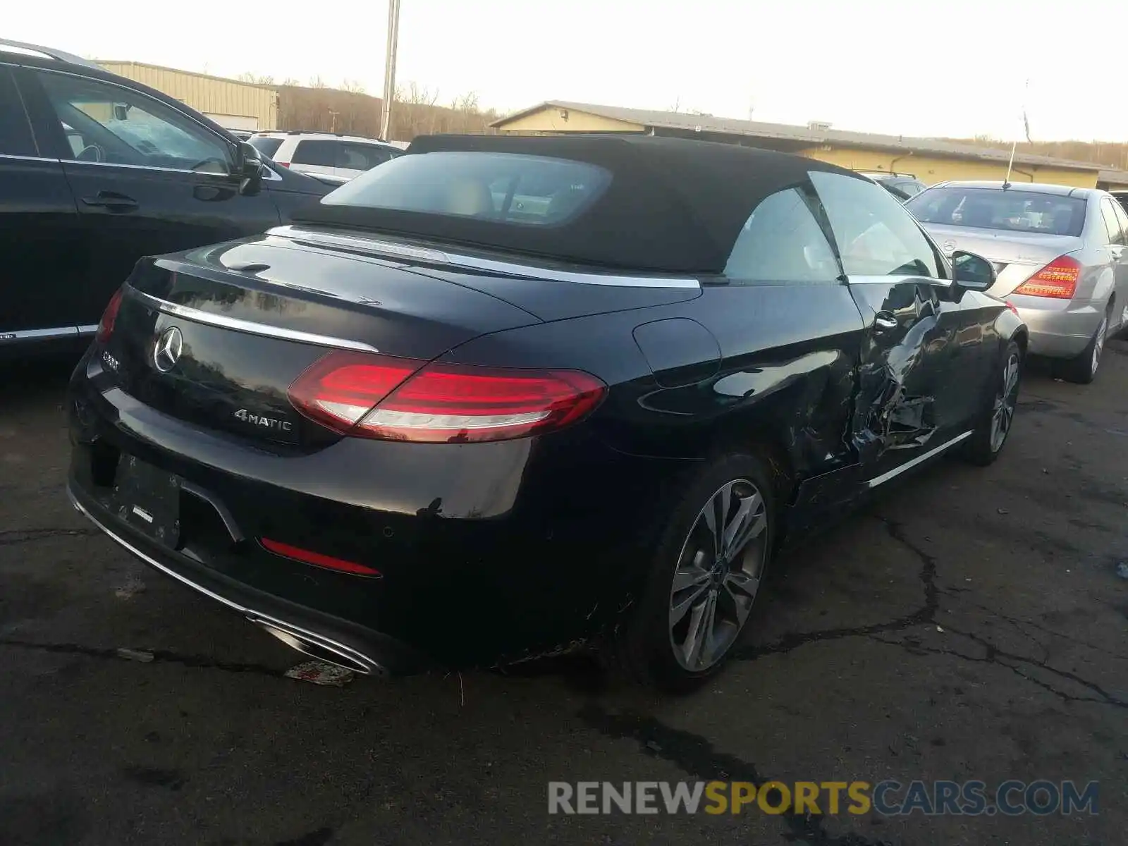 4 Photograph of a damaged car WDDWK8EB6KF874517 MERCEDES-BENZ C CLASS 2019