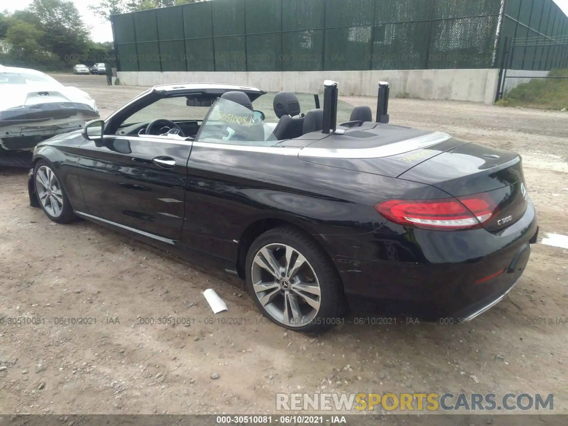 3 Photograph of a damaged car WDDWK8EB8KF864359 MERCEDES-BENZ C-CLASS 2019