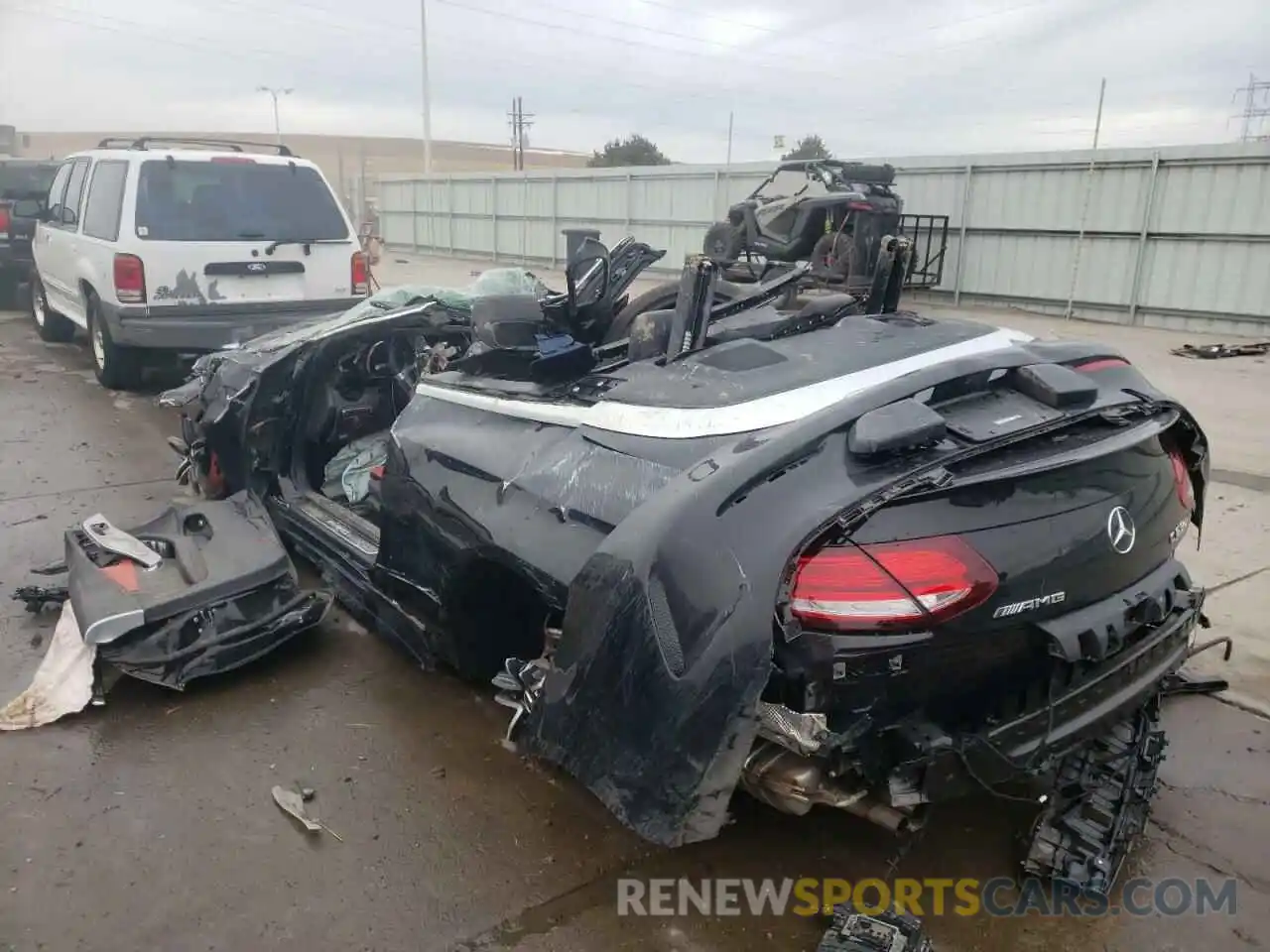 3 Photograph of a damaged car WDDWK8HB1KF847995 MERCEDES-BENZ C-CLASS 2019