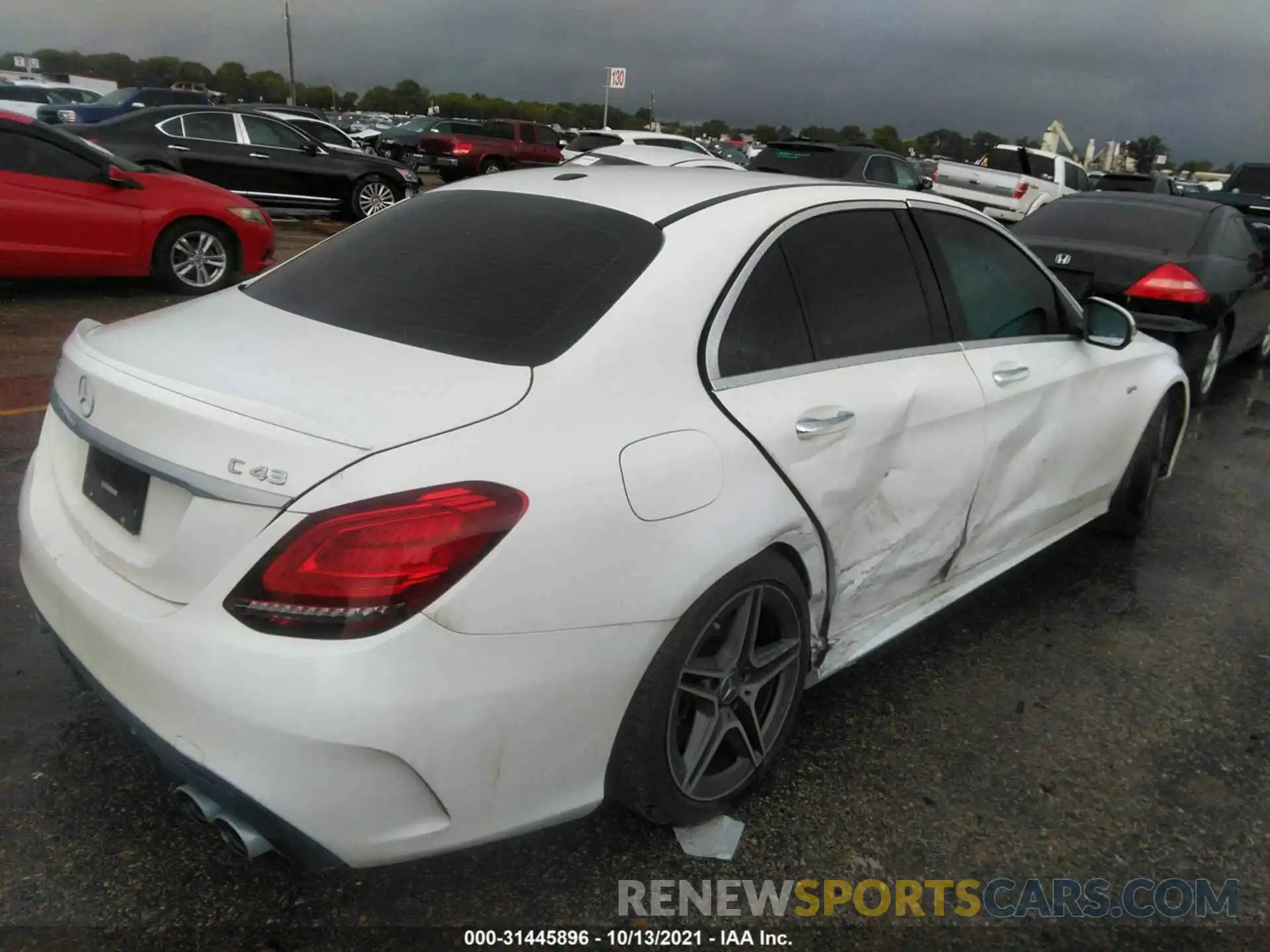 4 Photograph of a damaged car 55SWF6EB0LU330327 MERCEDES-BENZ C-CLASS 2020