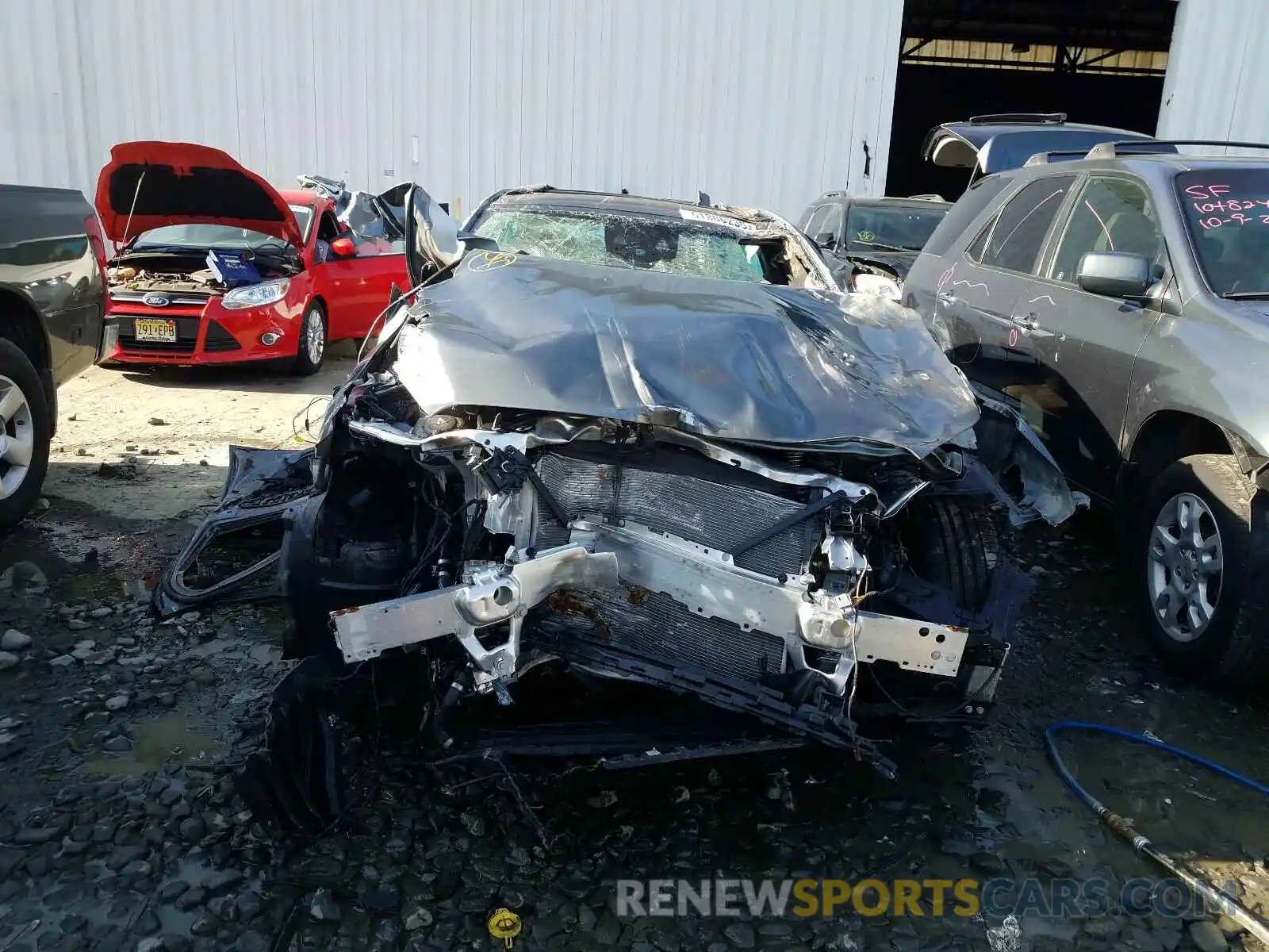 9 Photograph of a damaged car 55SWF6EB4LU332971 MERCEDES-BENZ C CLASS 2020