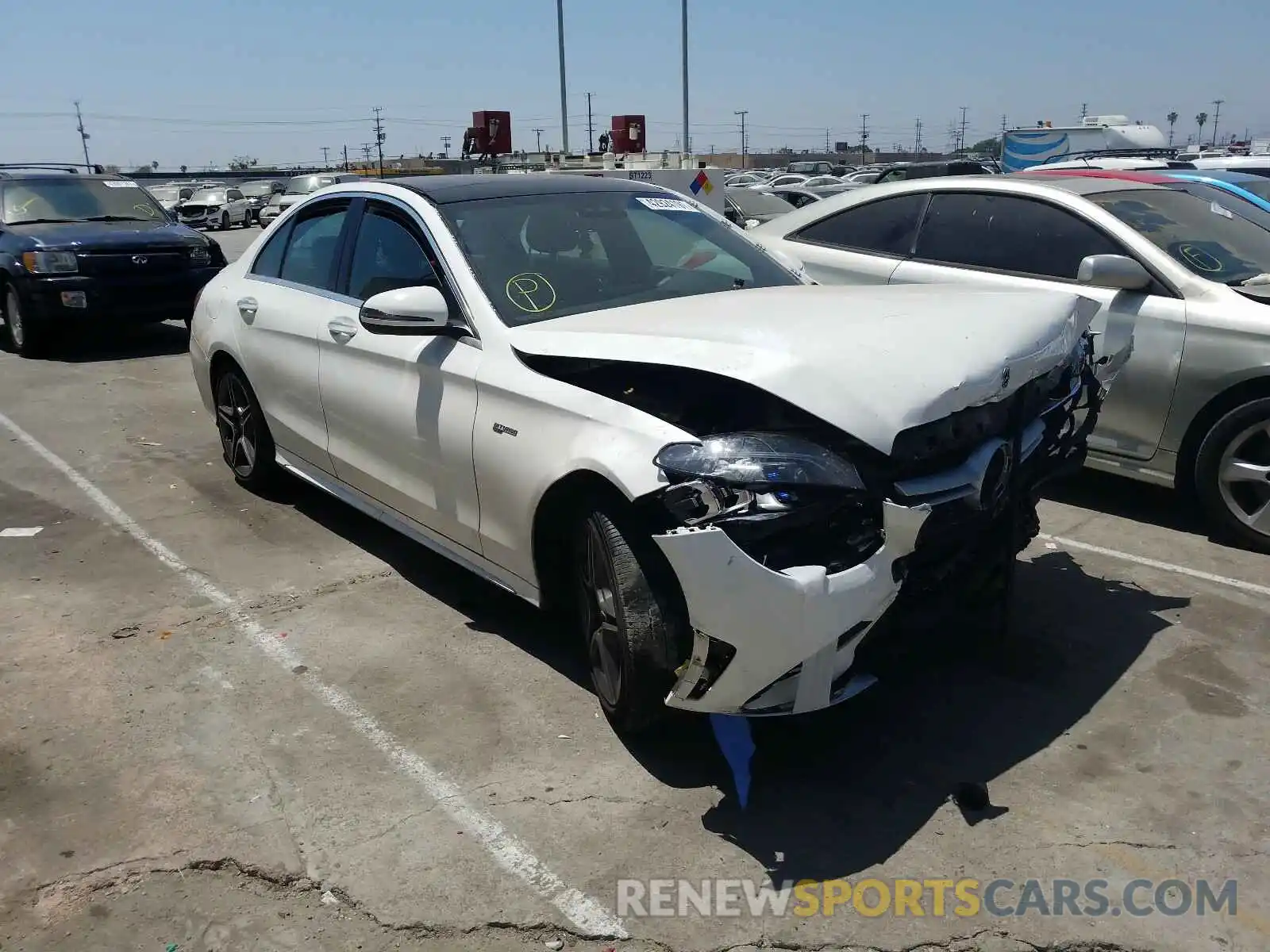 1 Photograph of a damaged car 55SWF6EB5LU331764 MERCEDES-BENZ C CLASS 2020