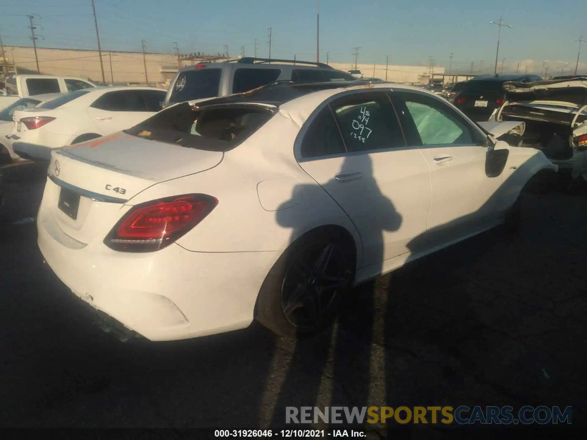 4 Photograph of a damaged car 55SWF6EB6LU331255 MERCEDES-BENZ C-CLASS 2020