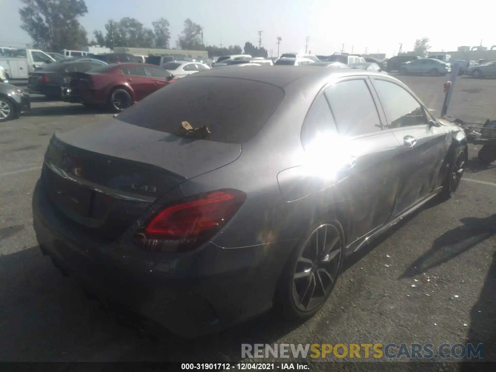 4 Photograph of a damaged car 55SWF6EB7LU328509 MERCEDES-BENZ C-CLASS 2020