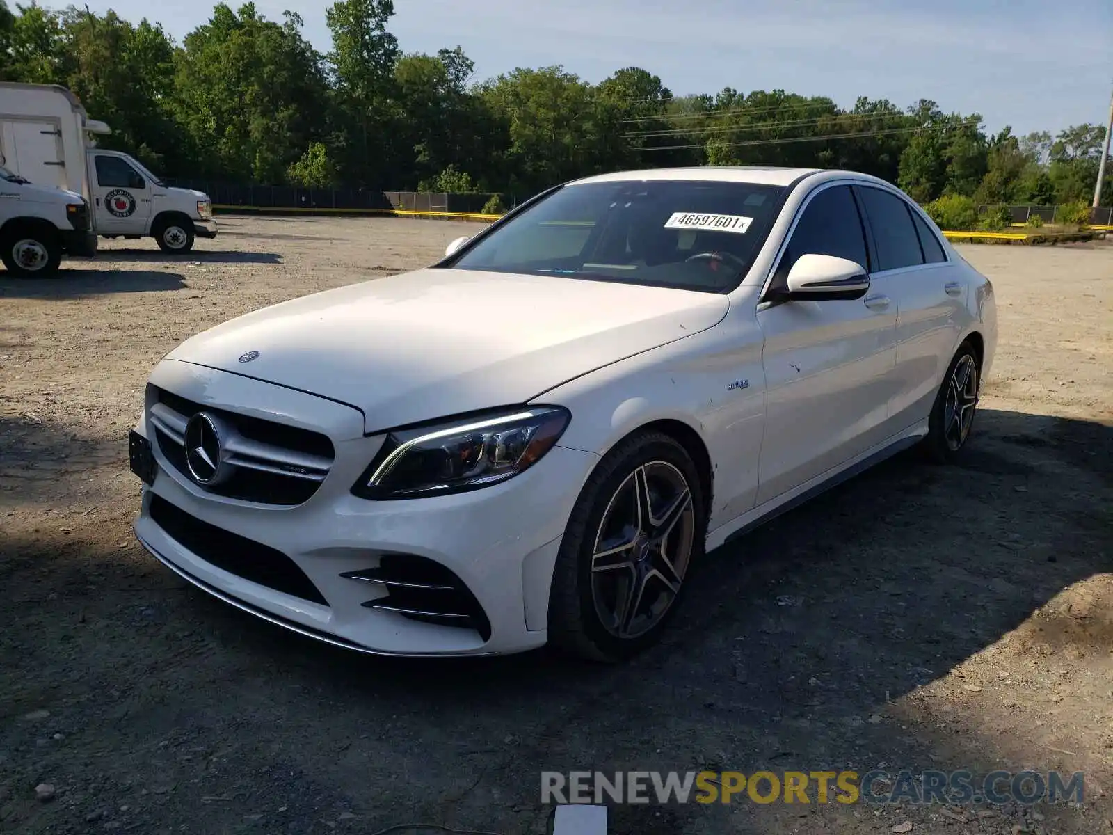 2 Photograph of a damaged car 55SWF6EB7LU330423 MERCEDES-BENZ C CLASS 2020