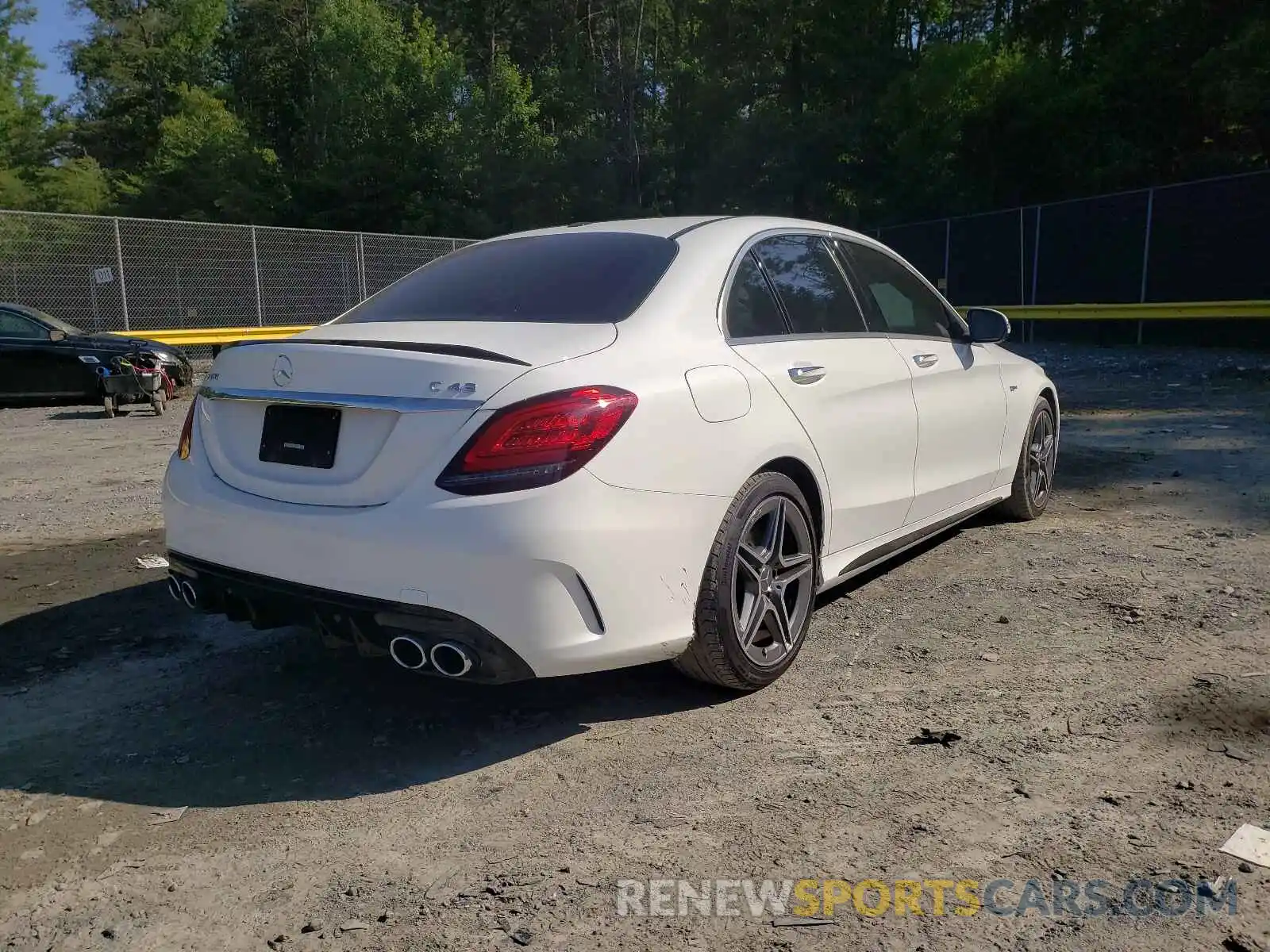 4 Photograph of a damaged car 55SWF6EB7LU330423 MERCEDES-BENZ C CLASS 2020