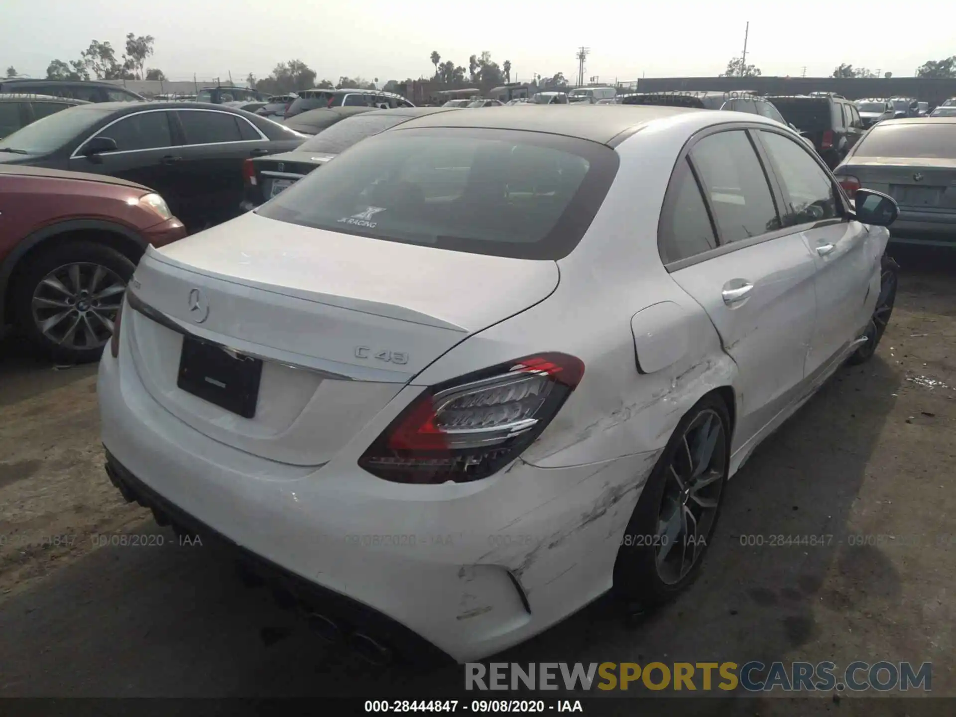 4 Photograph of a damaged car 55SWF6EB8LU331855 MERCEDES-BENZ C-CLASS 2020