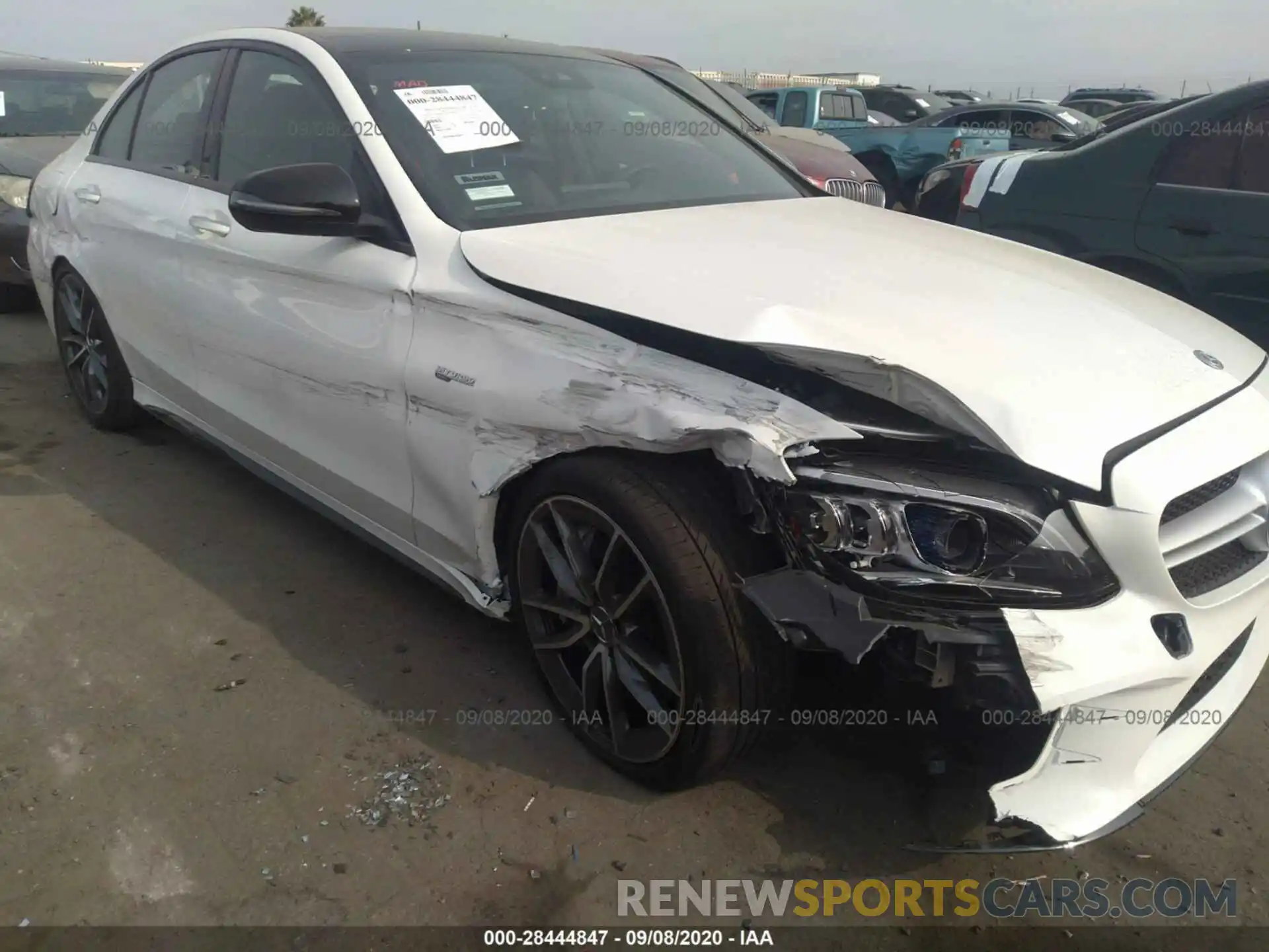 6 Photograph of a damaged car 55SWF6EB8LU331855 MERCEDES-BENZ C-CLASS 2020