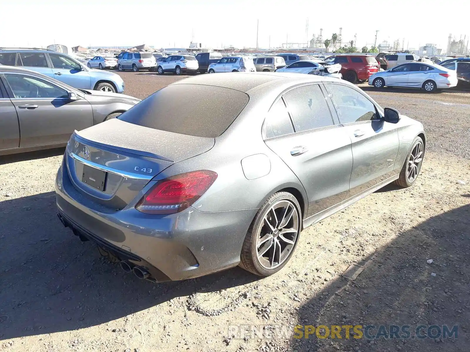 4 Photograph of a damaged car 55SWF6EBXLU330397 MERCEDES-BENZ C-CLASS 2020