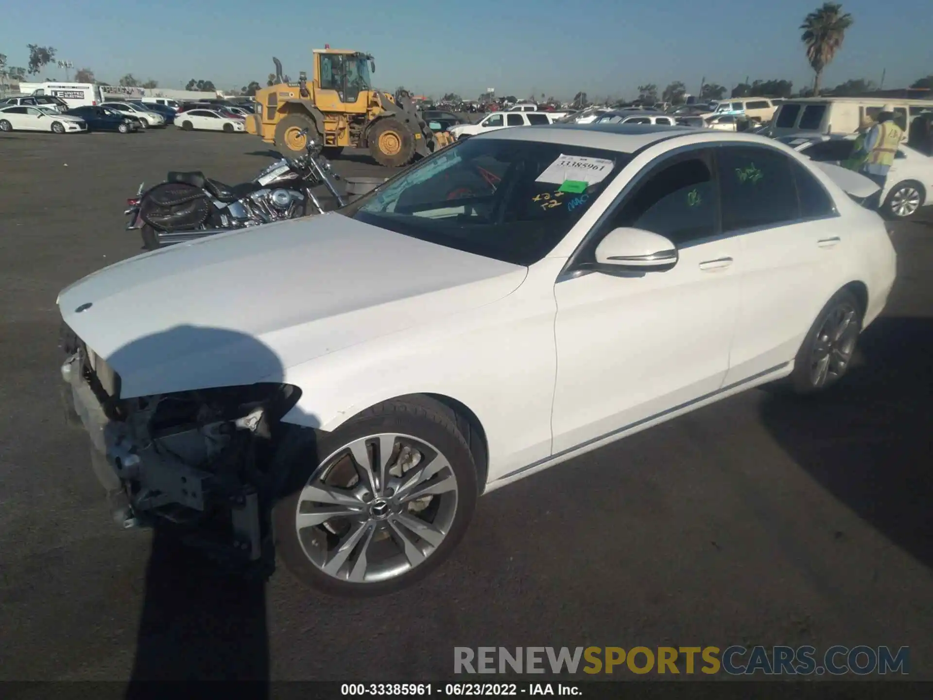 2 Photograph of a damaged car 55SWF8DB0LU325447 MERCEDES-BENZ C-CLASS 2020