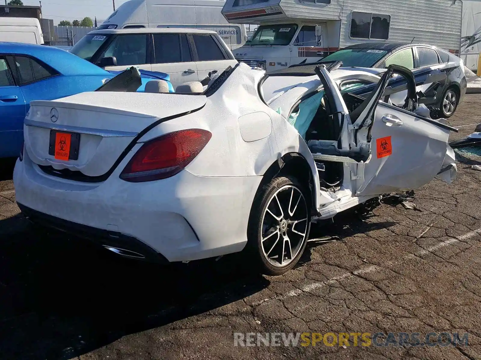 4 Photograph of a damaged car 55SWF8DB0LU326162 MERCEDES-BENZ C CLASS 2020