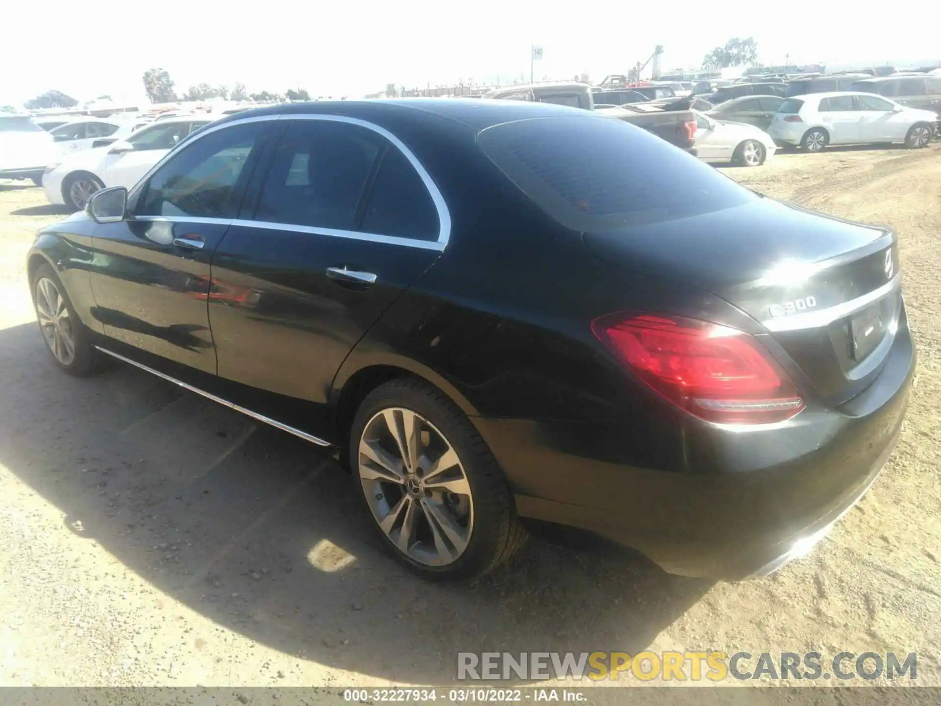 3 Photograph of a damaged car 55SWF8DB1LU323044 MERCEDES-BENZ C-CLASS 2020