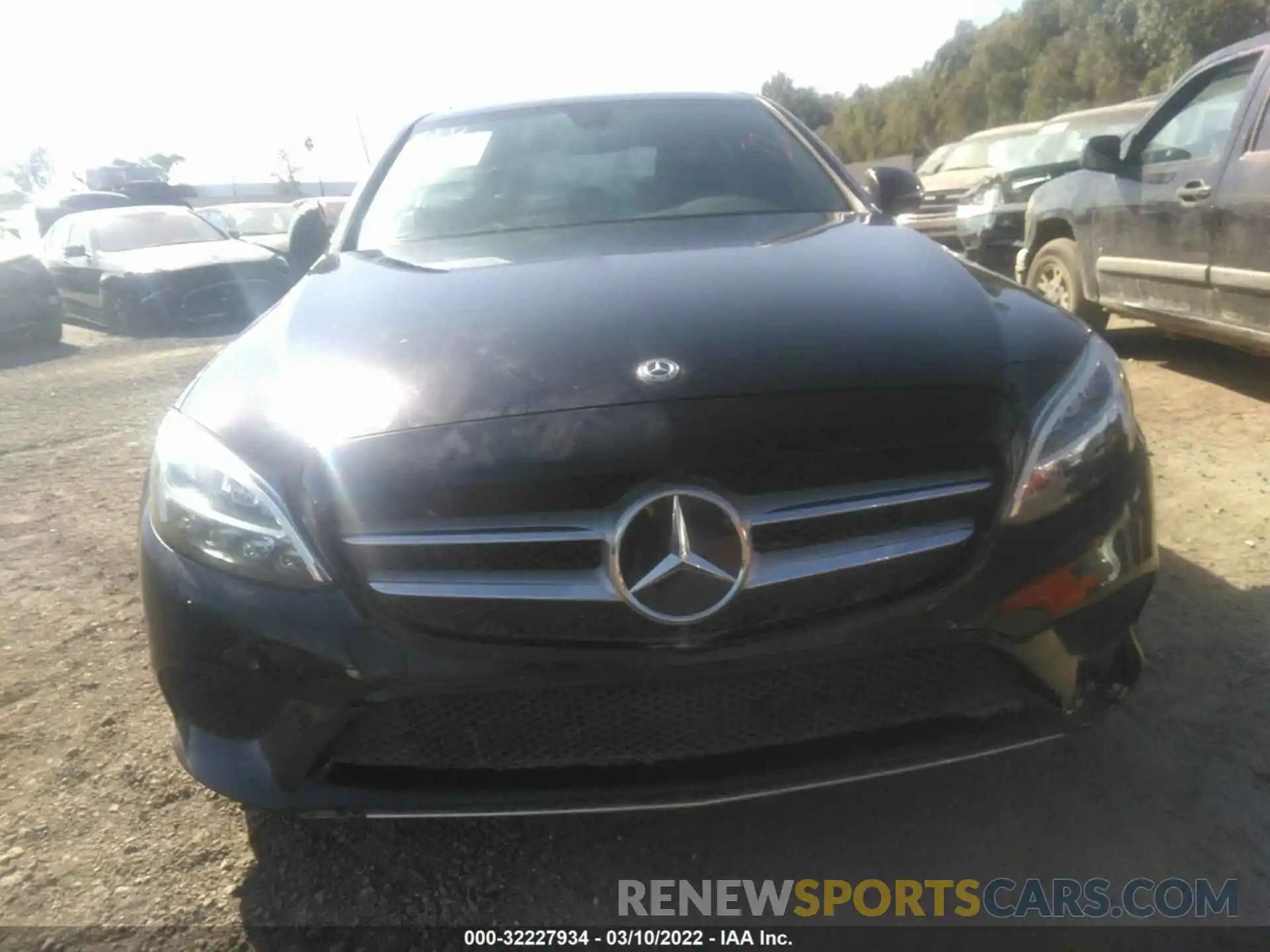 6 Photograph of a damaged car 55SWF8DB1LU323044 MERCEDES-BENZ C-CLASS 2020