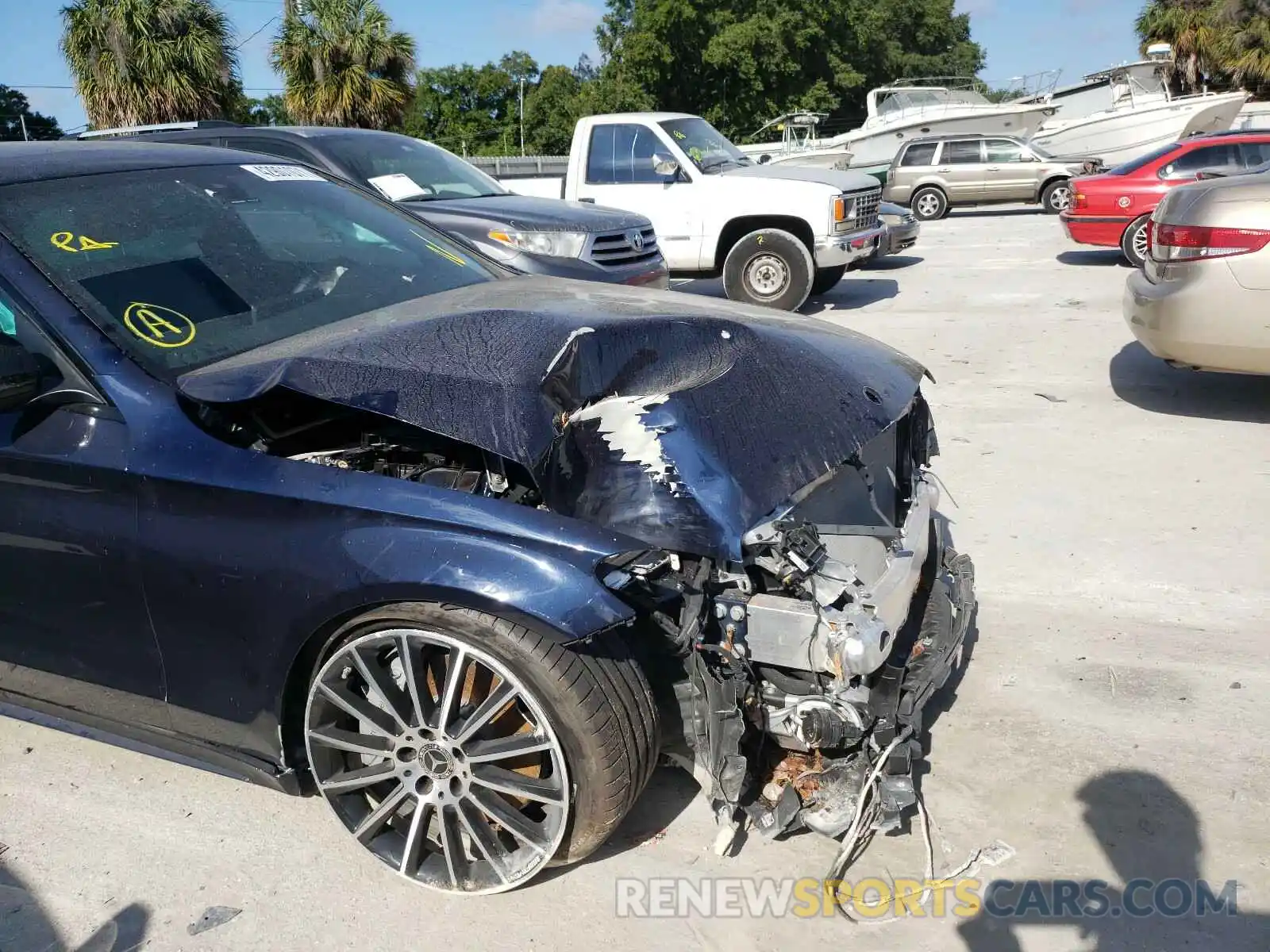 9 Photograph of a damaged car 55SWF8DB1LU326137 MERCEDES-BENZ C CLASS 2020