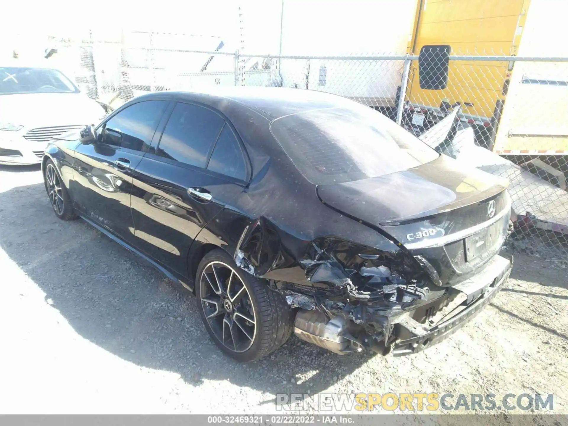 3 Photograph of a damaged car 55SWF8DB1LU327482 MERCEDES-BENZ C-CLASS 2020