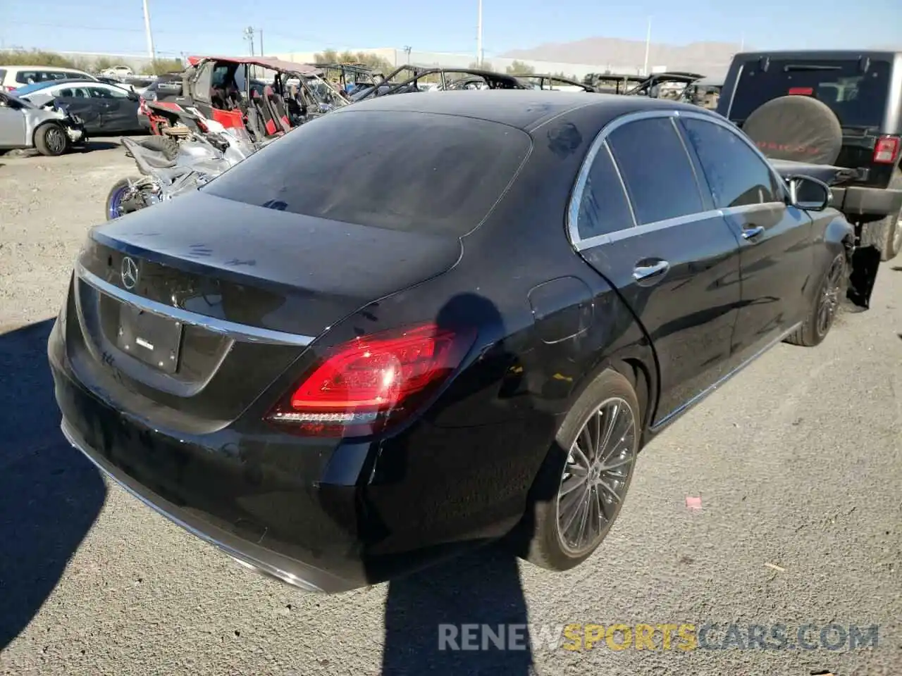 4 Photograph of a damaged car 55SWF8DB1LU332827 MERCEDES-BENZ C-CLASS 2020