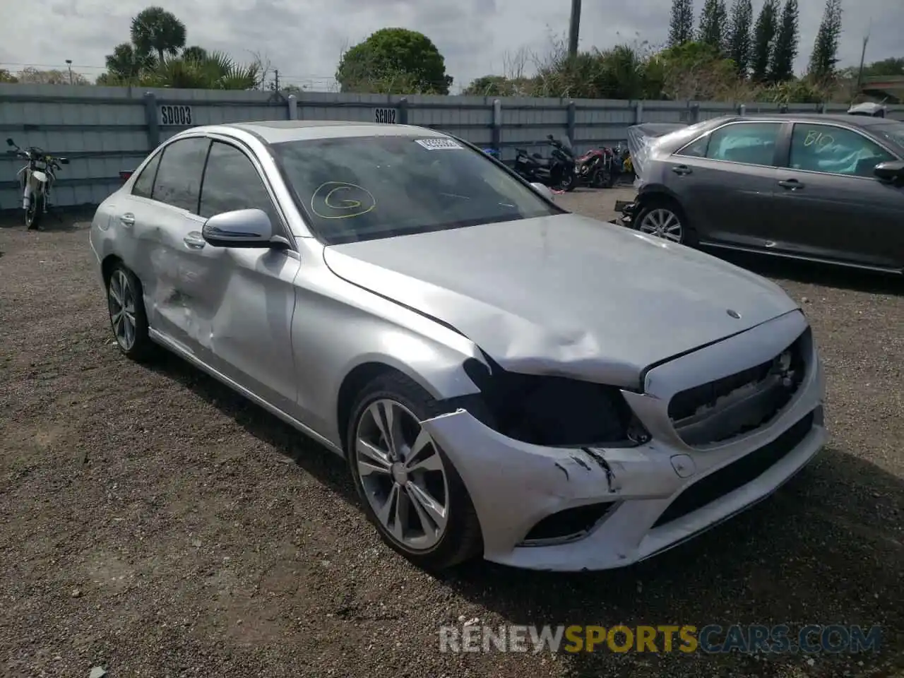 1 Photograph of a damaged car 55SWF8DB1LU333458 MERCEDES-BENZ C-CLASS 2020