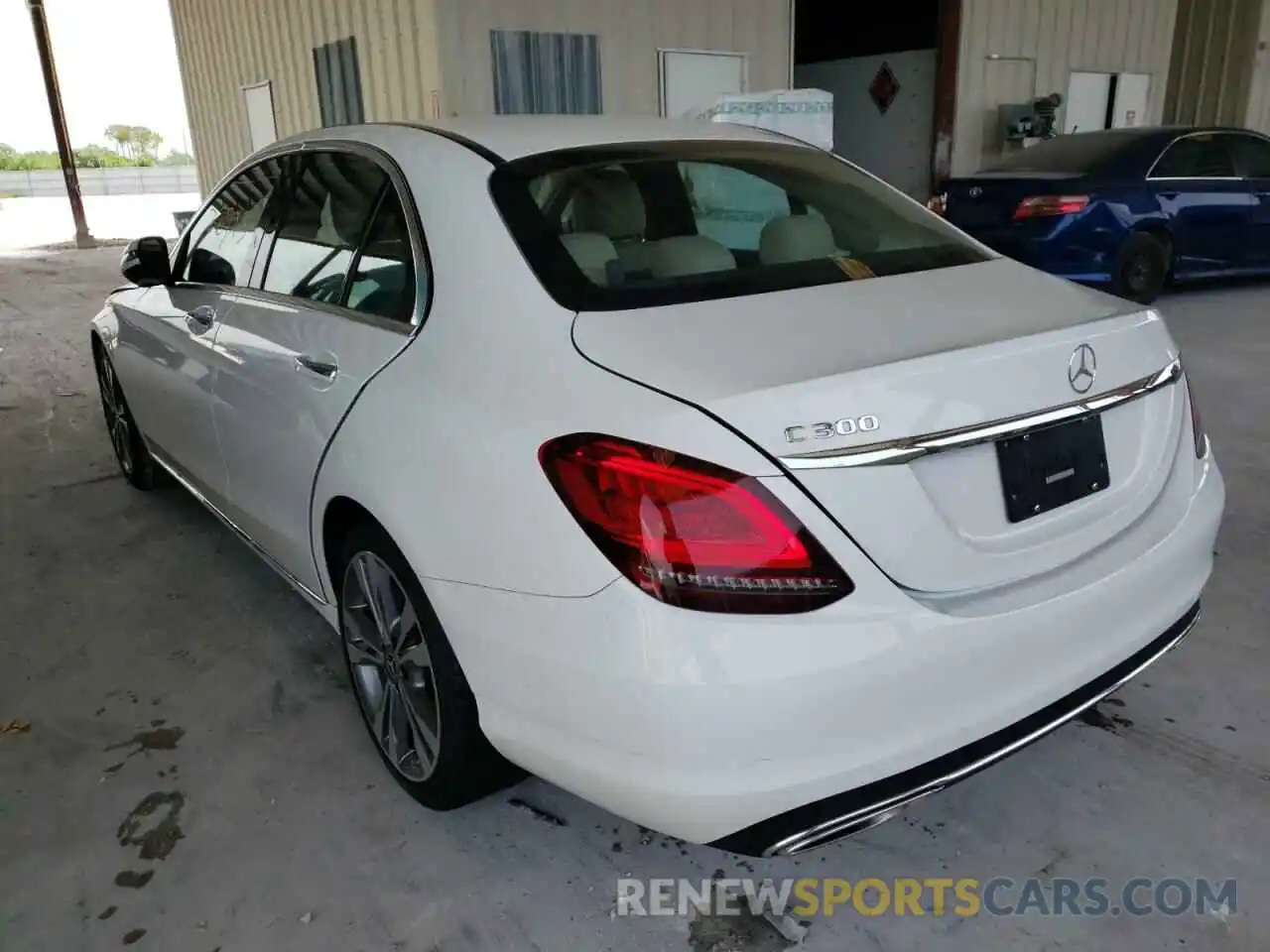 3 Photograph of a damaged car 55SWF8DB2LU326048 MERCEDES-BENZ C-CLASS 2020