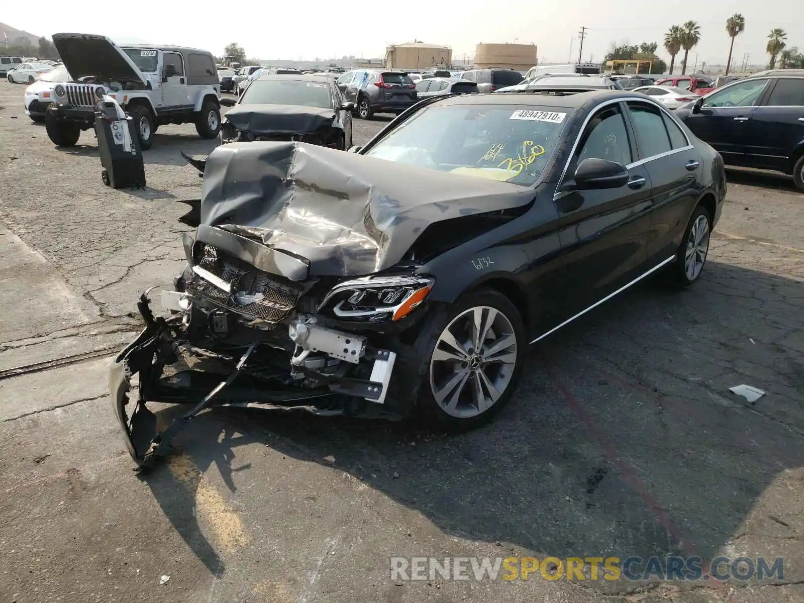 2 Photograph of a damaged car 55SWF8DB3LU324115 MERCEDES-BENZ C CLASS 2020