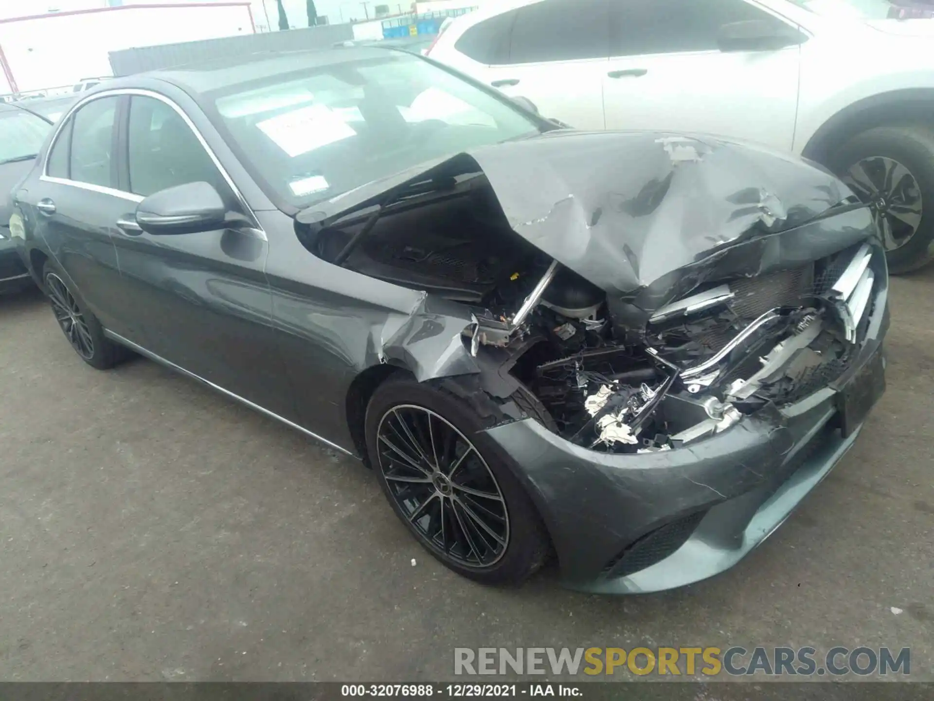 1 Photograph of a damaged car 55SWF8DB3LU324616 MERCEDES-BENZ C-CLASS 2020