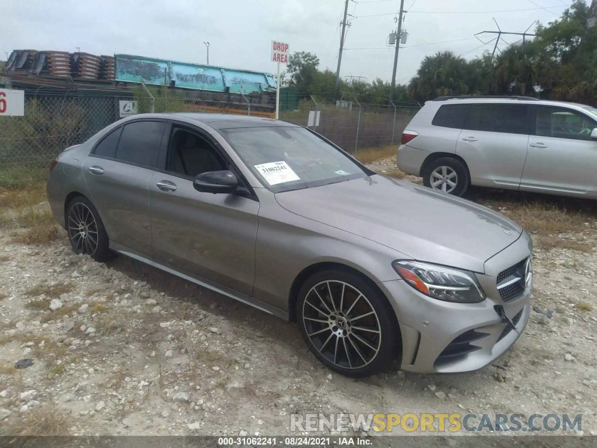 1 Photograph of a damaged car 55SWF8DB4LU324401 MERCEDES-BENZ C-CLASS 2020