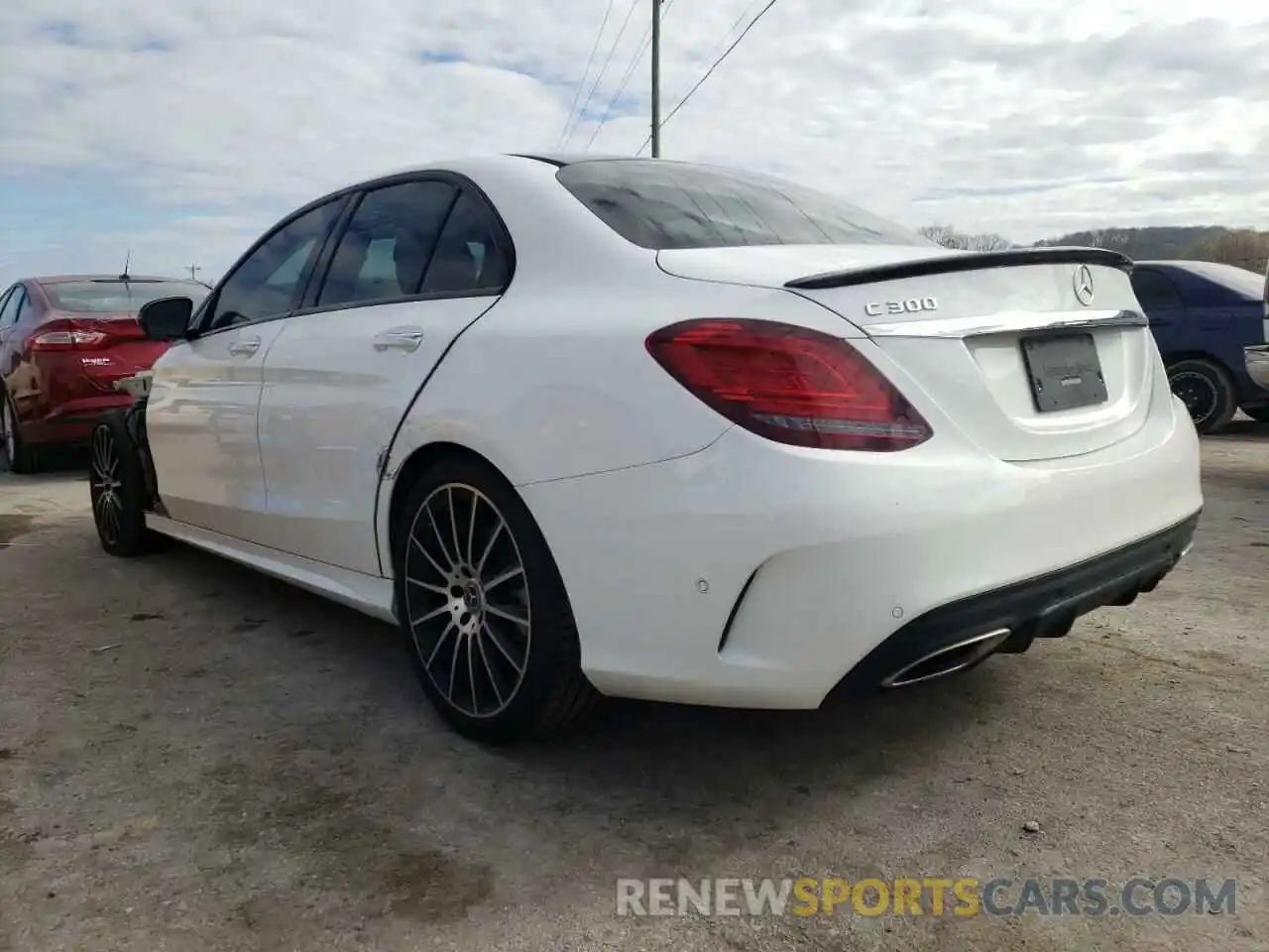 3 Photograph of a damaged car 55SWF8DB4LU325306 MERCEDES-BENZ C-CLASS 2020