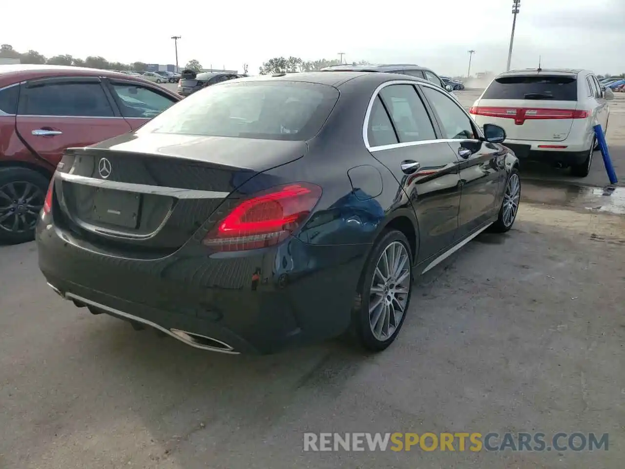 4 Photograph of a damaged car 55SWF8DB4LU330666 MERCEDES-BENZ C-CLASS 2020