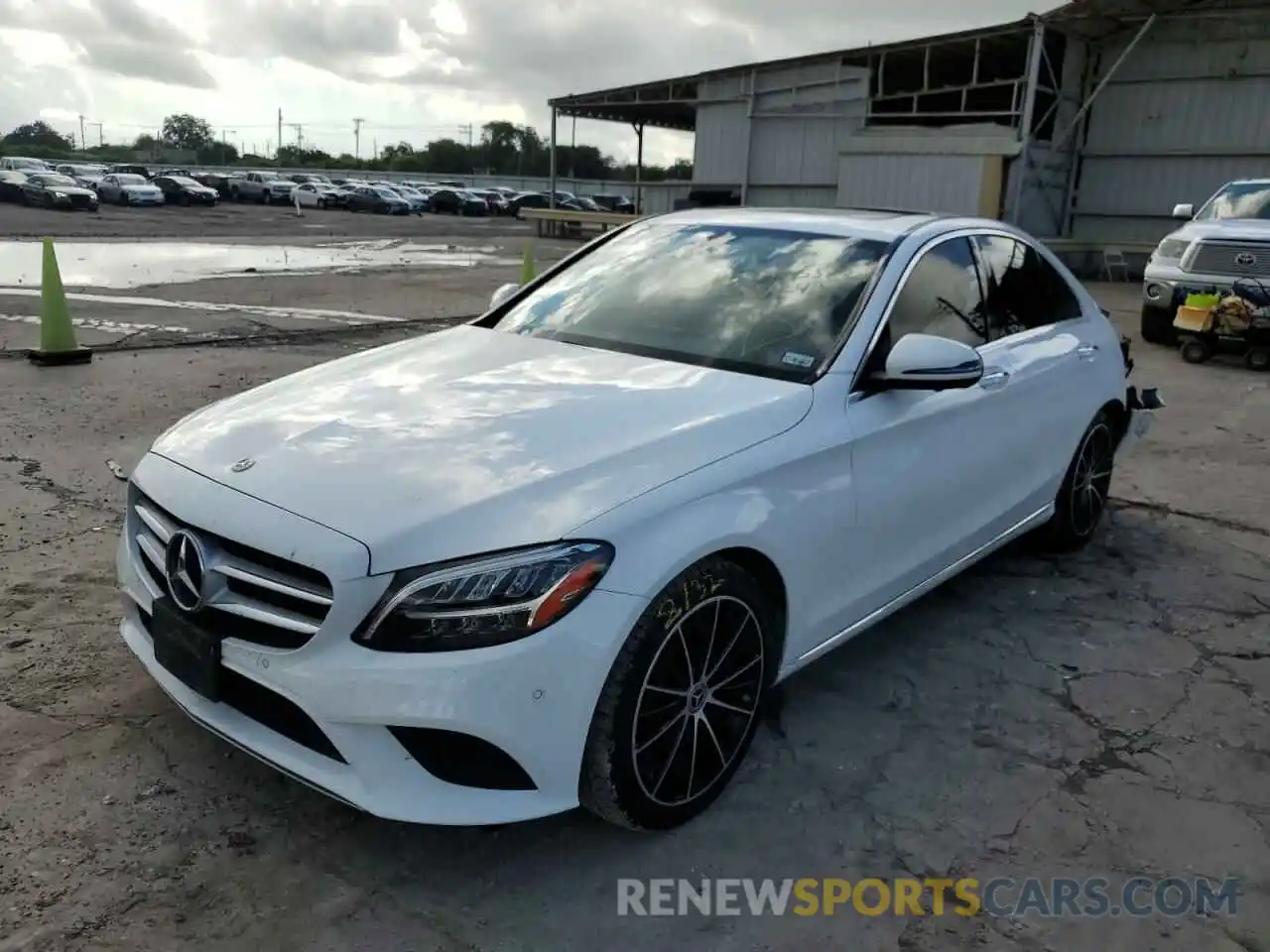 2 Photograph of a damaged car 55SWF8DB5LU327243 MERCEDES-BENZ C-CLASS 2020