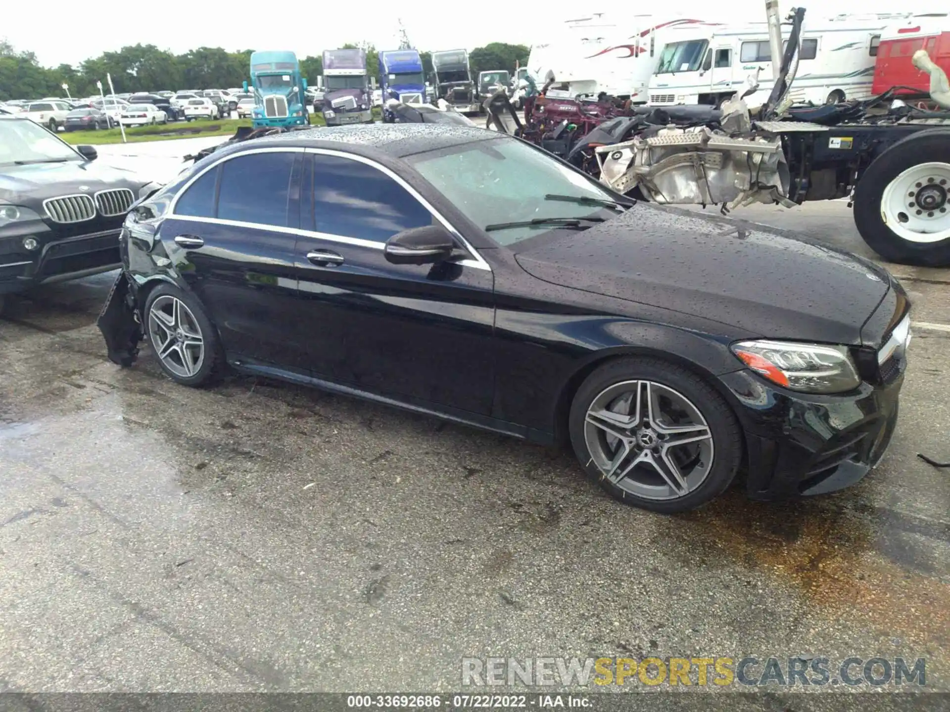 1 Photograph of a damaged car 55SWF8DB6LU323511 MERCEDES-BENZ C-CLASS 2020