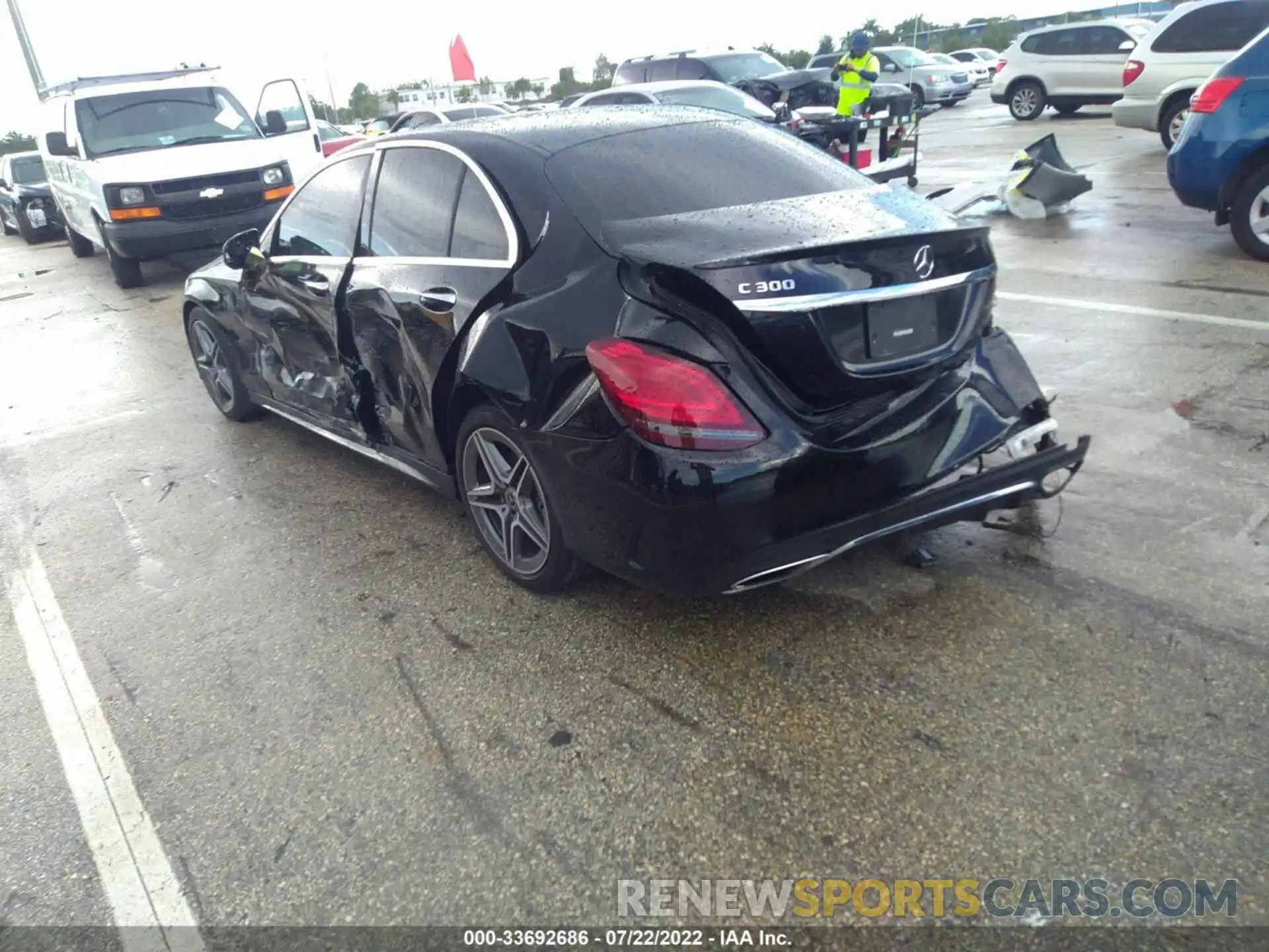 6 Photograph of a damaged car 55SWF8DB6LU323511 MERCEDES-BENZ C-CLASS 2020