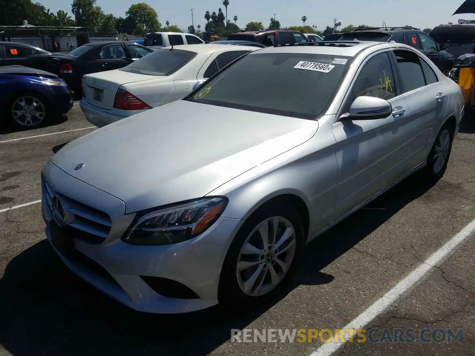 2 Photograph of a damaged car 55SWF8DB6LU324450 MERCEDES-BENZ C CLASS 2020