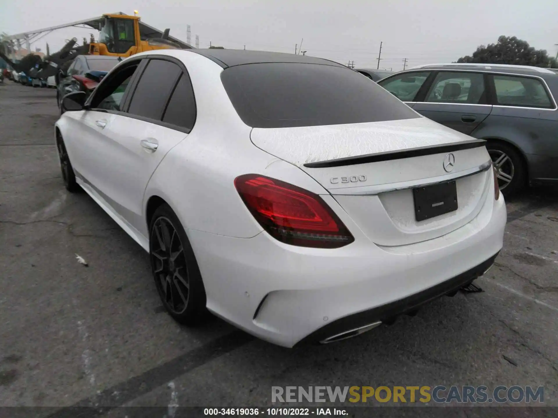 3 Photograph of a damaged car 55SWF8DB6LU324478 MERCEDES-BENZ C-CLASS 2020