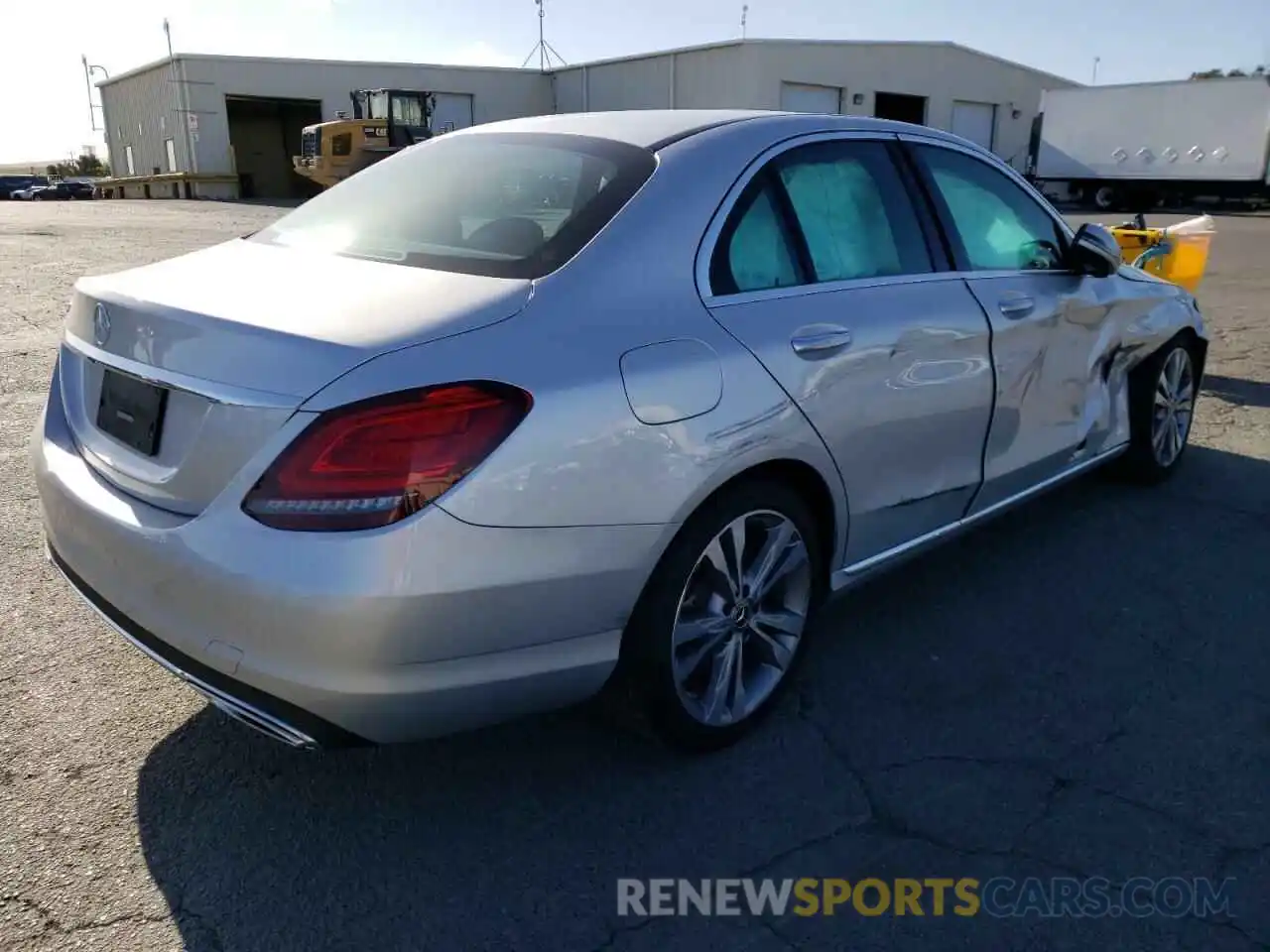 4 Photograph of a damaged car 55SWF8DB6LU327476 MERCEDES-BENZ C-CLASS 2020