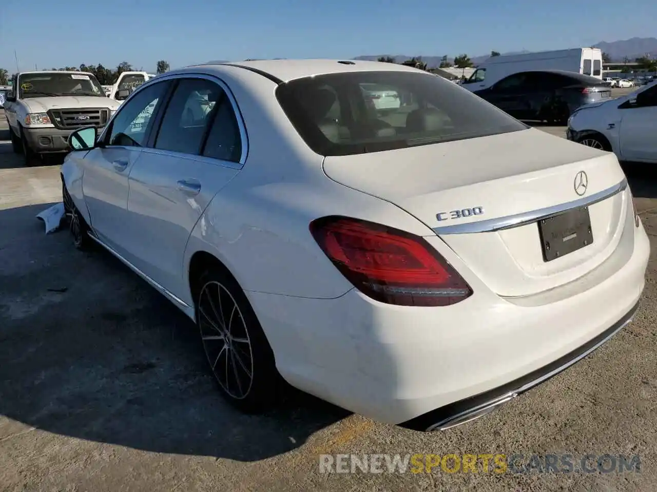 3 Photograph of a damaged car 55SWF8DB6LU329423 MERCEDES-BENZ C-CLASS 2020